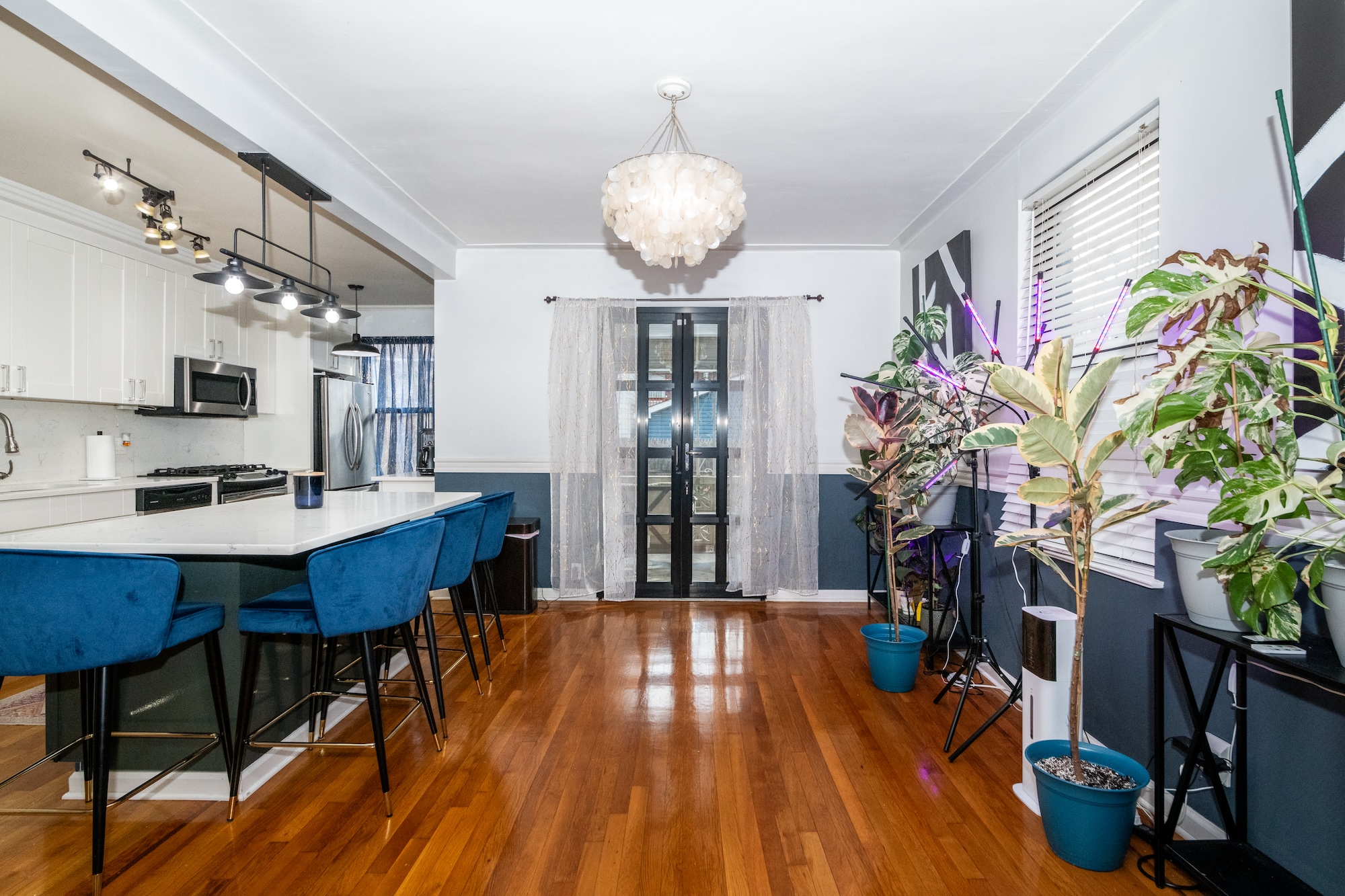  2530 Fenton Avenue - 物件實景