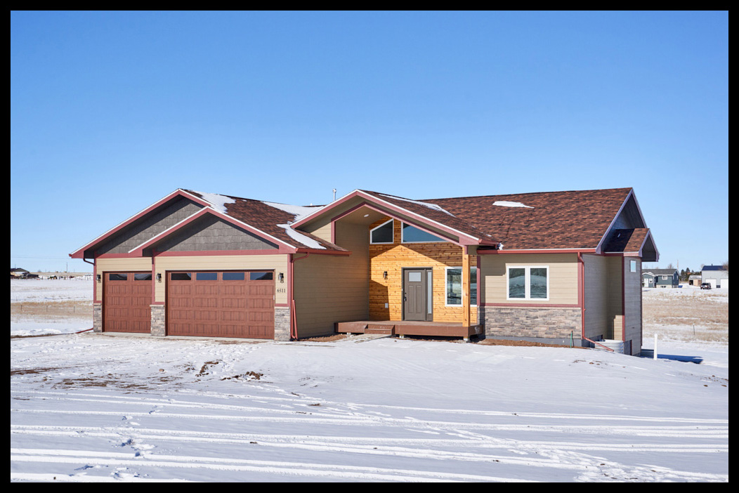 Cheyenne, Wyoming, 82009, United States, 3 Bedrooms Bedrooms, ,2 BathroomsBathrooms,Residential,For Sale,1982343