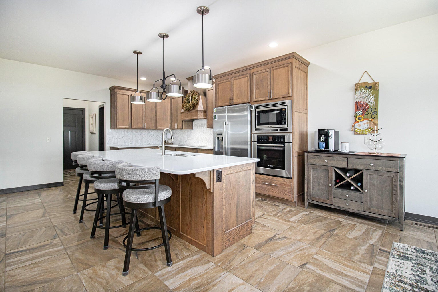 Brookings, South Dakota, 57006, United States, 4 Bedrooms Bedrooms, ,1 BathroomBathrooms,Residential,For Sale,1975642