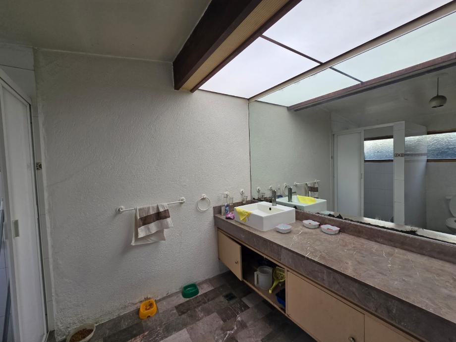 Atizapán de Zaragoza, Estado de méxico, 52959, Mexico, 3 Bedrooms Bedrooms, ,4 BathroomsBathrooms,Residential,For Sale,1971452