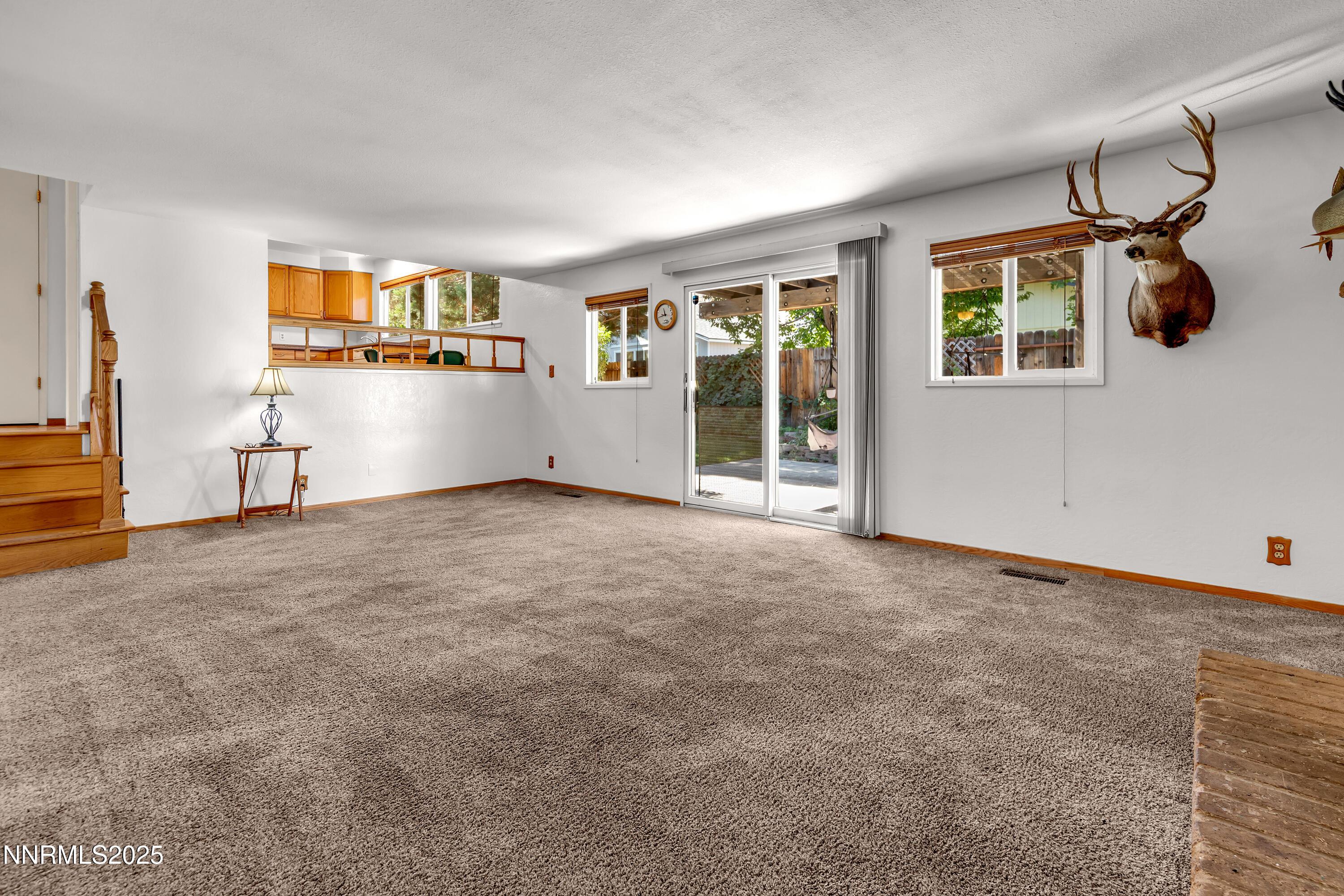 Reno, Nevada, 89502, United States, 4 Bedrooms Bedrooms, ,3 BathroomsBathrooms,Residential,For Sale,1959028