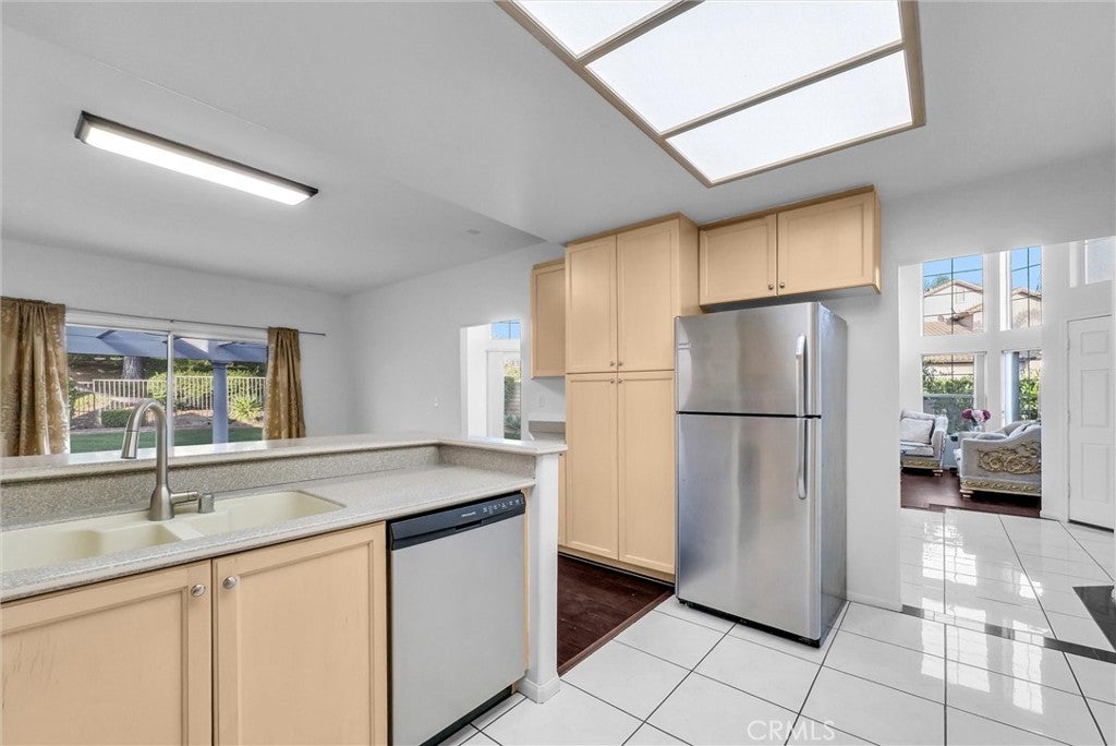 San Dimas, California, 91773, United States, 4 Bedrooms Bedrooms, ,3 BathroomsBathrooms,Residential,For Sale,1986293