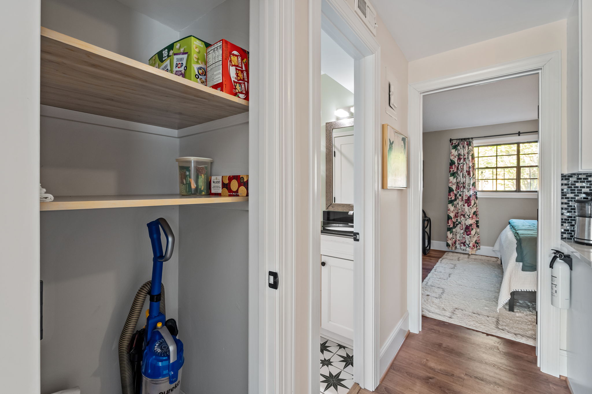  807 W Trinity Avenue, Durham, NC, 27701 - 物件實景