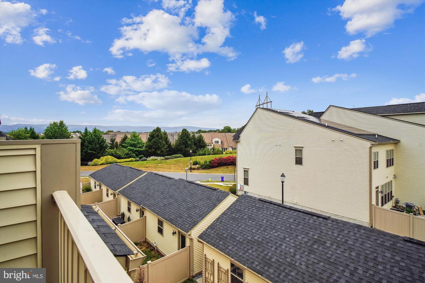 Frederick, Maryland, 21701, United States, 4 Bedrooms Bedrooms, ,4 BathroomsBathrooms,Residential,For Sale,1996927