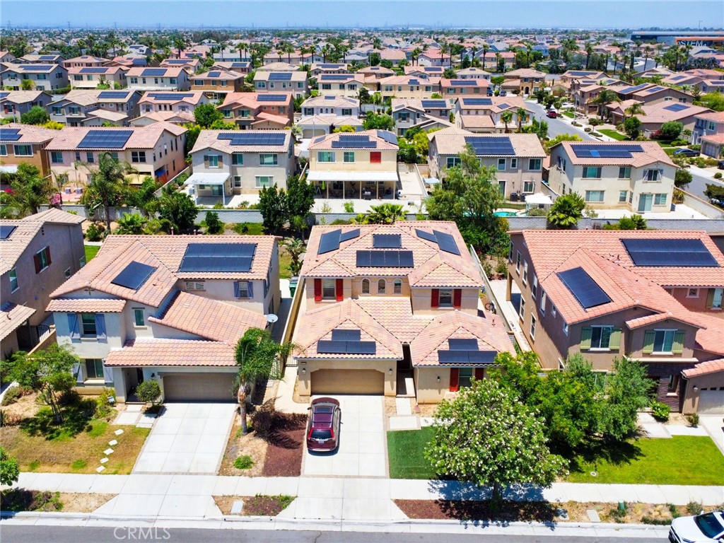 Eastvale, California, 92880, United States, 4 Bedrooms Bedrooms, ,4 BathroomsBathrooms,Residential,For Sale,1978944