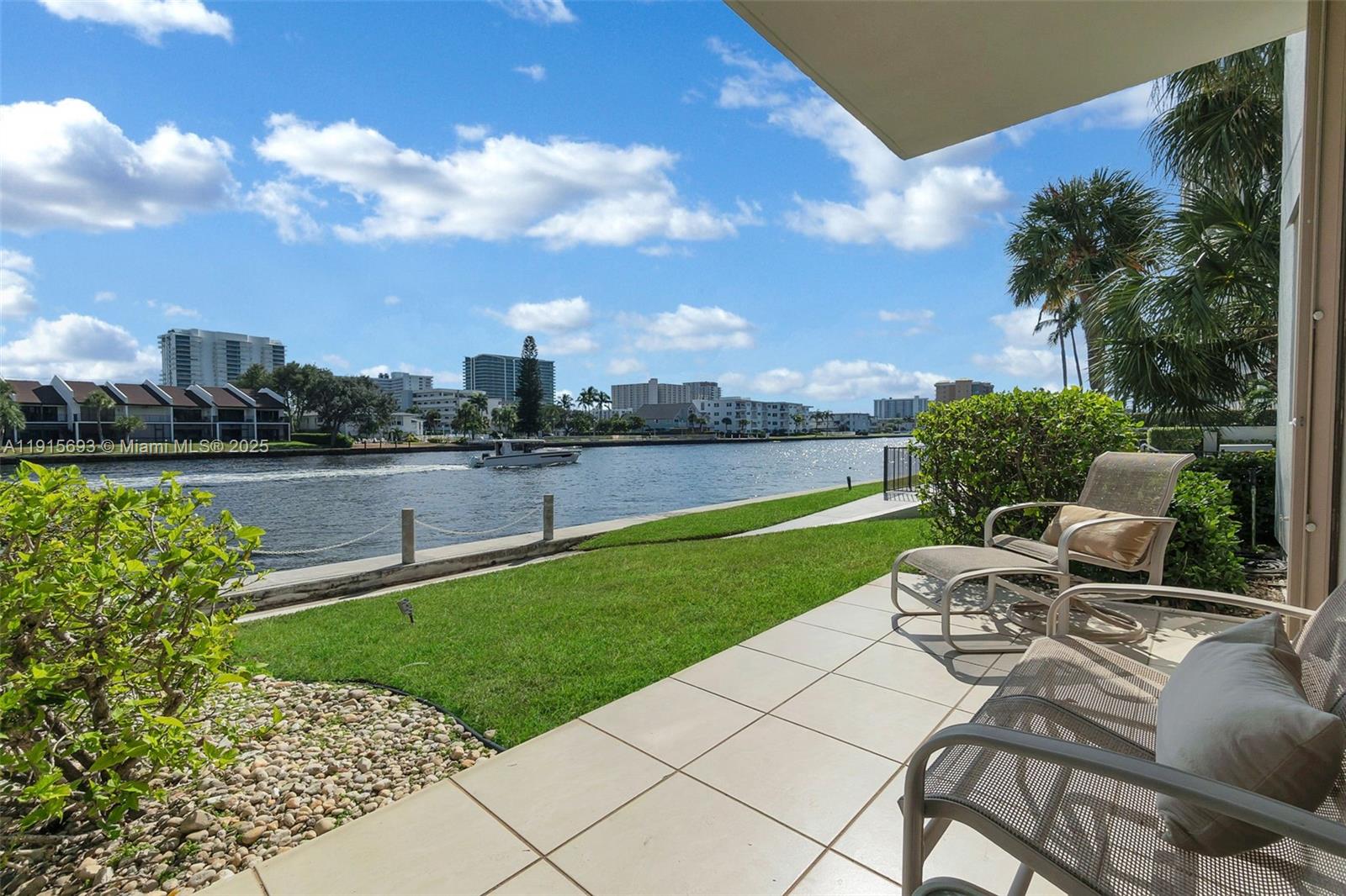Pompano Beach, Florida, 33062, United States, 2 Bedrooms Bedrooms, ,2 BathroomsBathrooms,Residential,For Sale,1996821