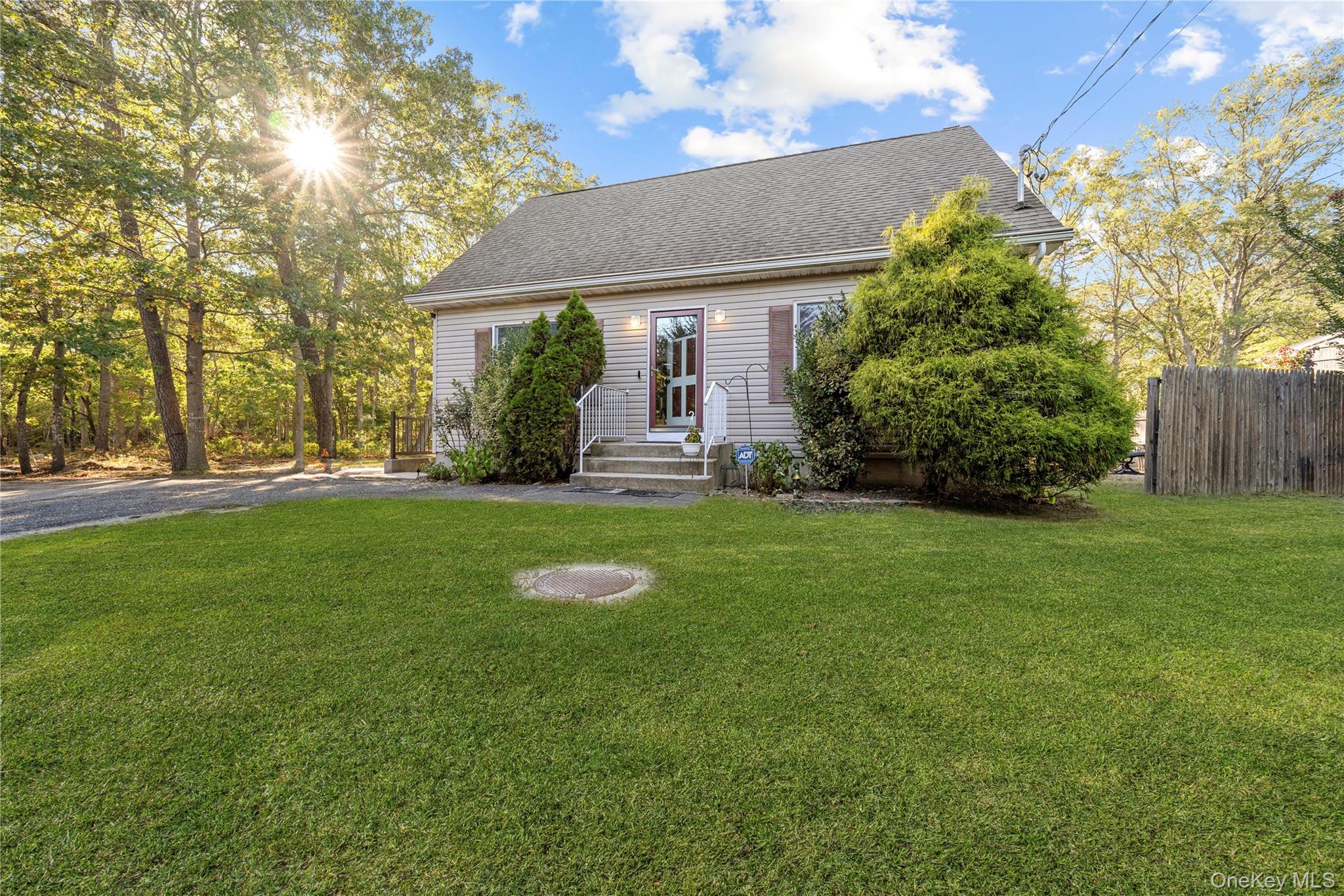 Yaphank, New York, 11980, United States, 4 Bedrooms Bedrooms, ,3 BathroomsBathrooms,Residential,For Sale,1957839