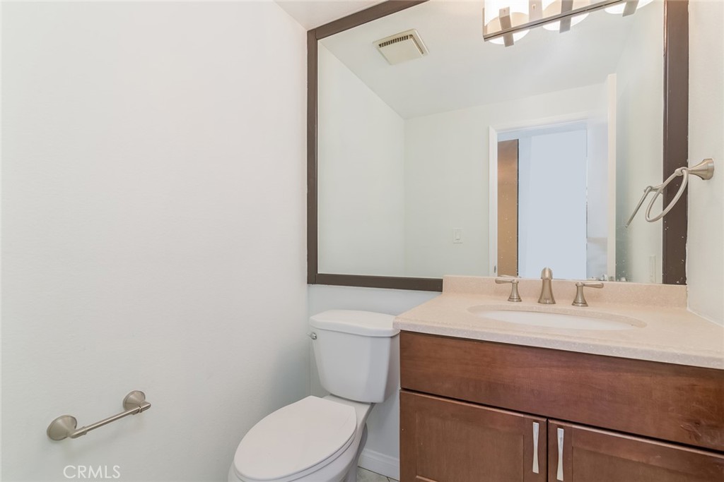 Woodland Hills, California, 91367, United States, 3 Bedrooms Bedrooms, ,3 BathroomsBathrooms,Residential,For Sale,1838011