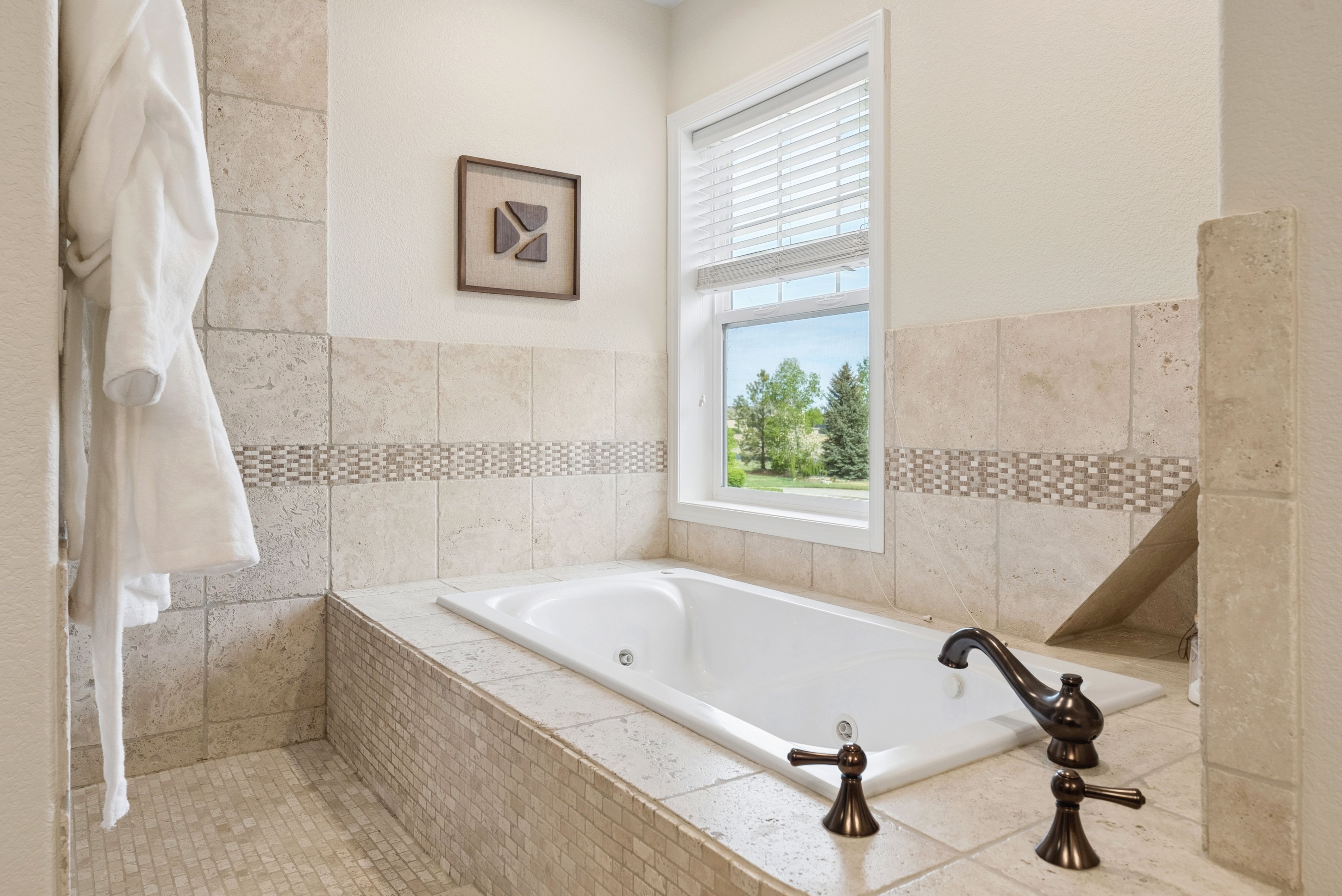  Exceptional Soaring Eagle Ranch Home - 物件實景