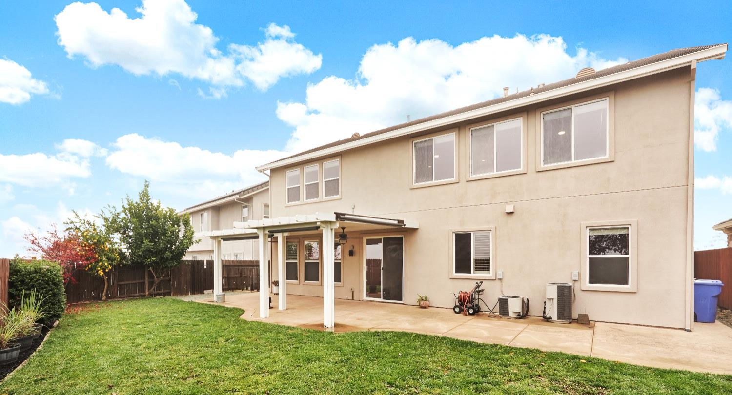 Valley Springs, California, 95252, United States, 3 Bedrooms Bedrooms, ,3 BathroomsBathrooms,Residential,For Sale,2005908