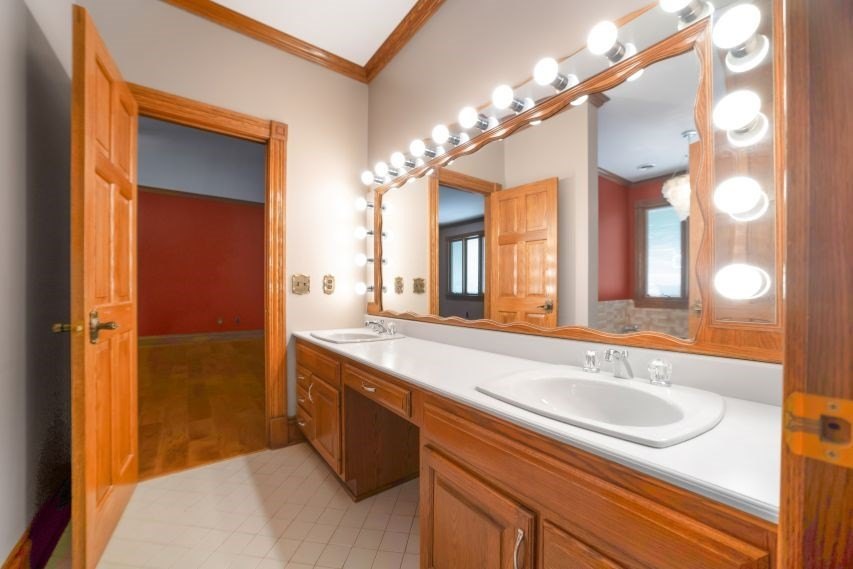 Paintsville, Kentucky, 41240, United States, 6 Bedrooms Bedrooms, ,6 BathroomsBathrooms,Residential,For Sale,1936965