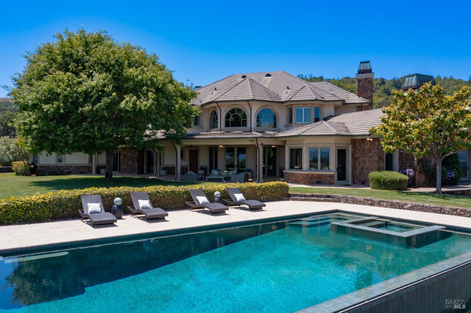 Napa, California, 94558, United States, 5 Bedrooms Bedrooms, ,8 BathroomsBathrooms,Residential,For Sale,1862462