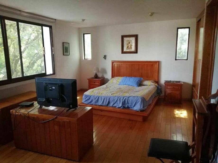 Cuernavaca, Morelos, 62100, Mexico, 4 Bedrooms Bedrooms, ,5 BathroomsBathrooms,Residential,For Sale,1917841