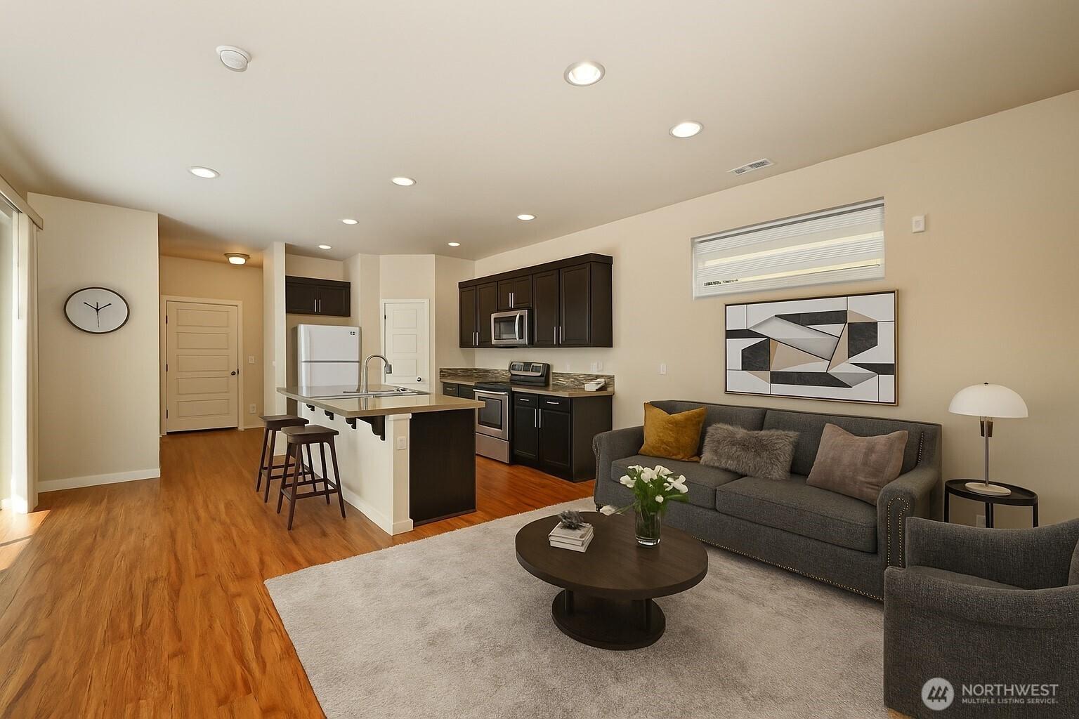 AUBURN, Washington, 98092, United States, 4 Bedrooms Bedrooms, ,3 BathroomsBathrooms,Residential,For Sale,1956520