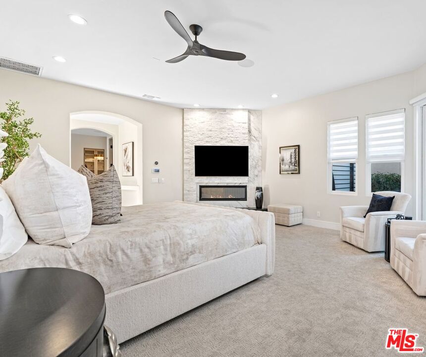 Palm Desert, California, 92211, United States, 3 Bedrooms Bedrooms, ,4 BathroomsBathrooms,Residential,For Sale,1997361