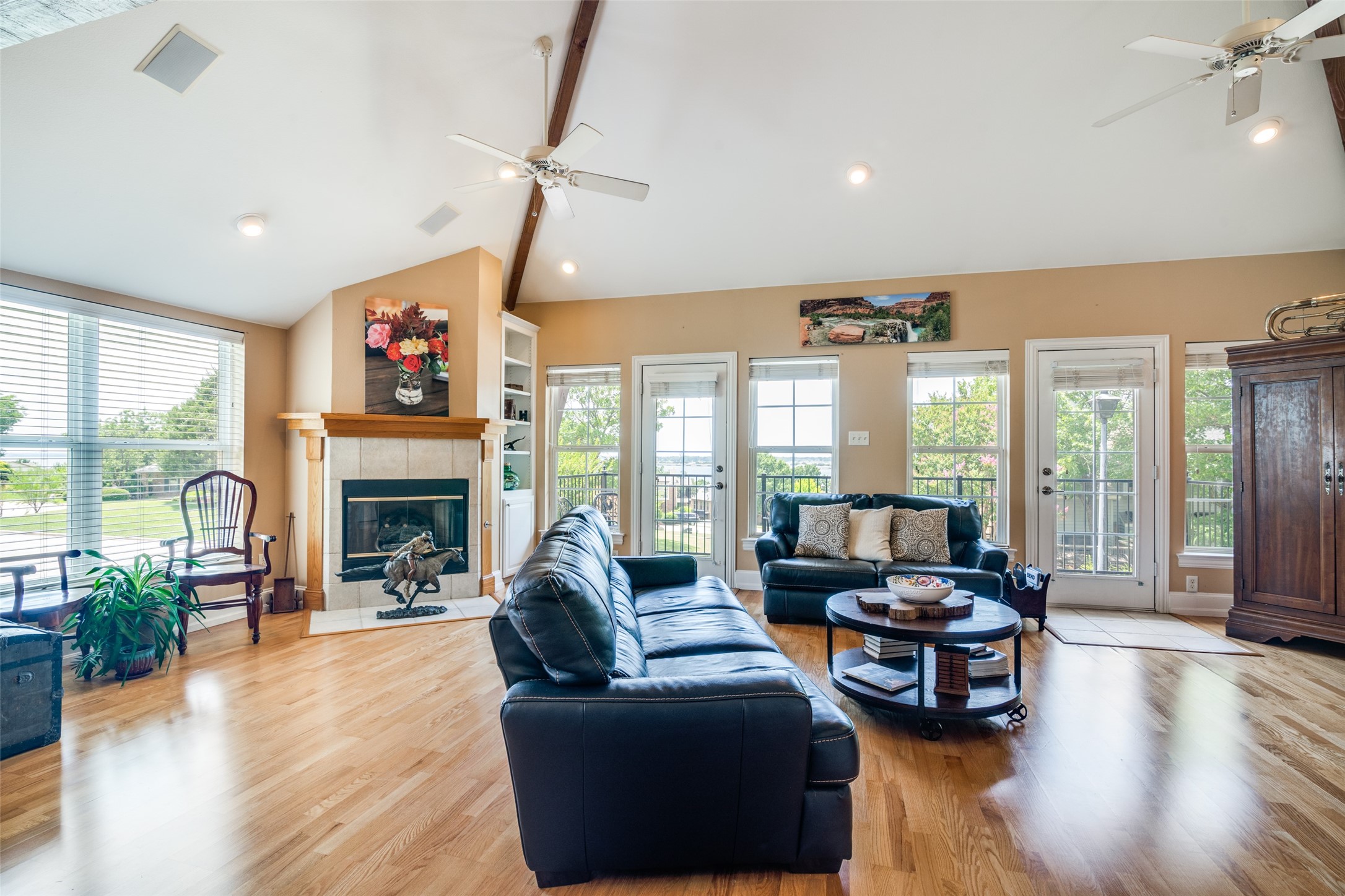 Rockwall, Texas, 75032, United States, 4 Bedrooms Bedrooms, ,4 BathroomsBathrooms,Residential,For Sale,1876549