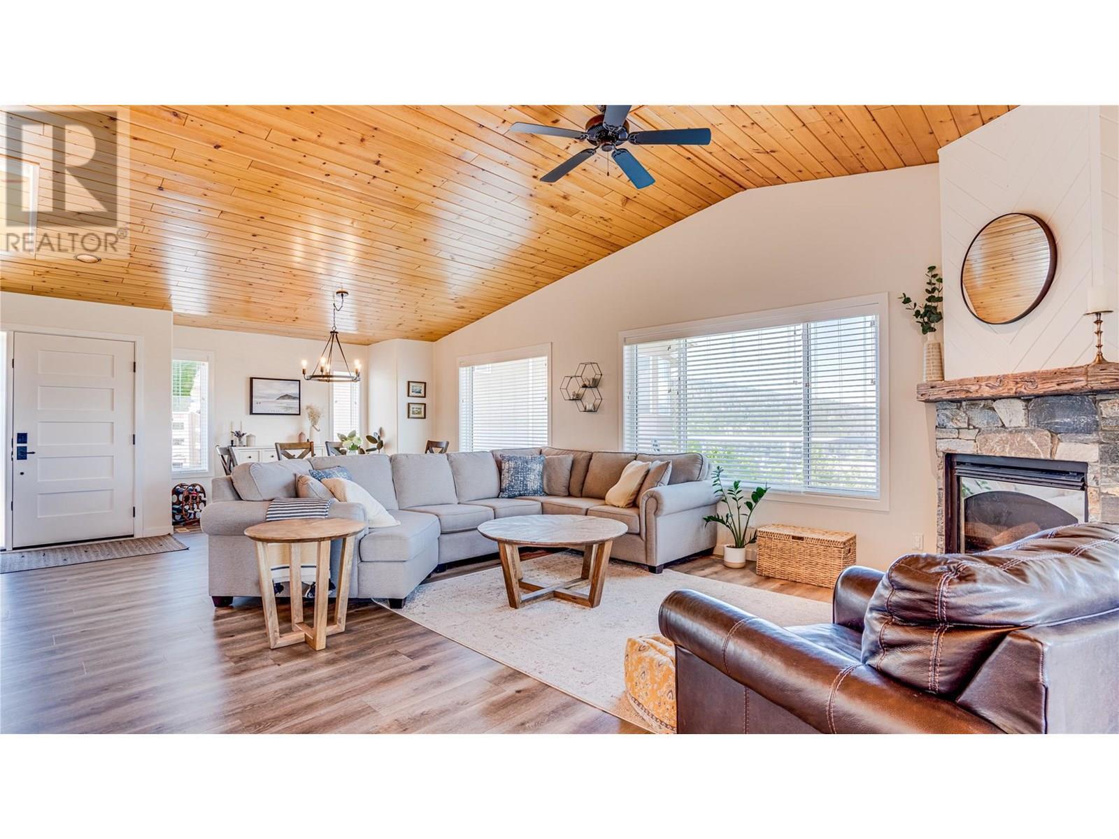 ENDERBY, British Columbia, V4Y 4B8, CA, 4 Bedrooms Bedrooms, ,3 BathroomsBathrooms,Residential,For Sale,1906459