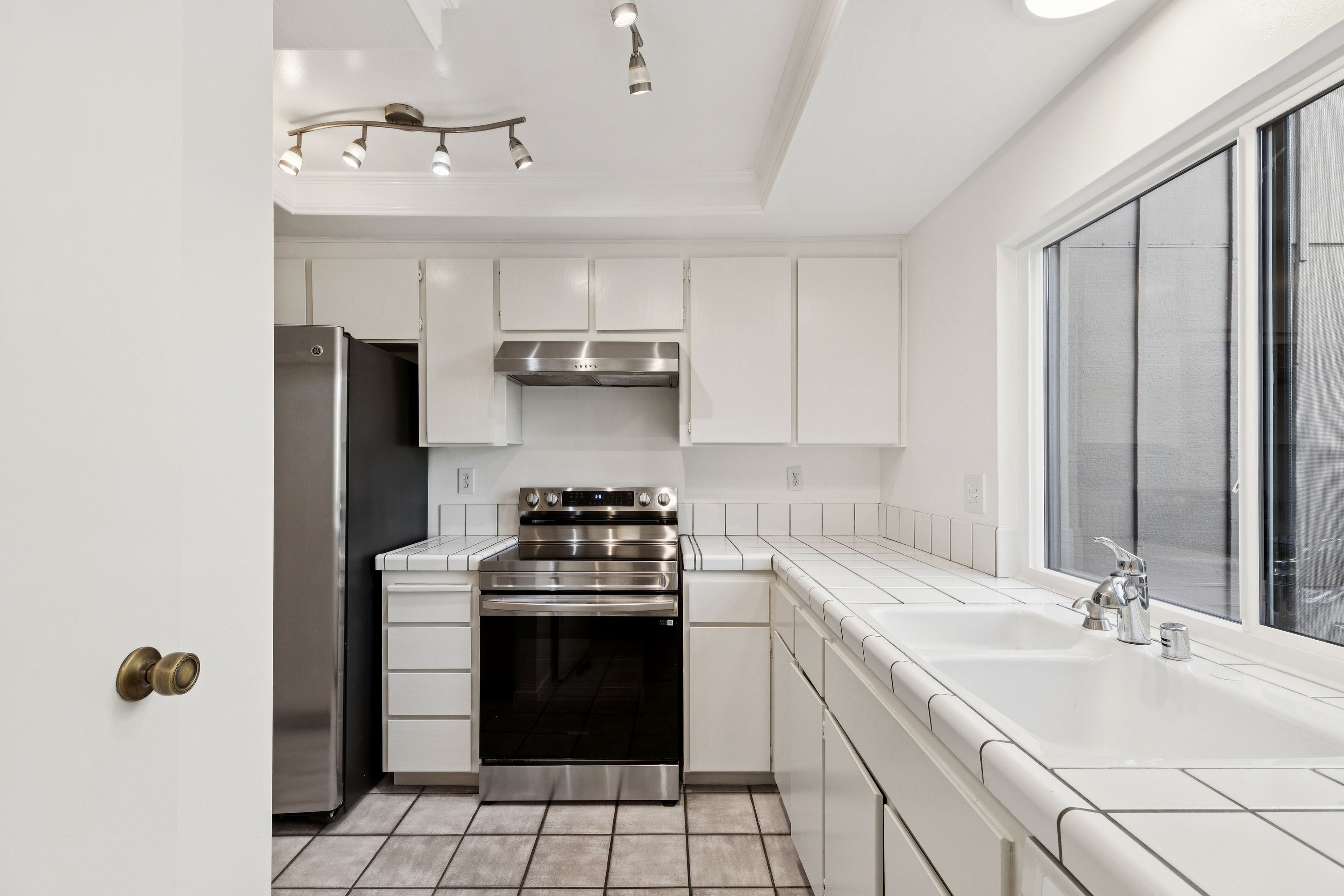  Pacheco Valley Townhome - 物件實景