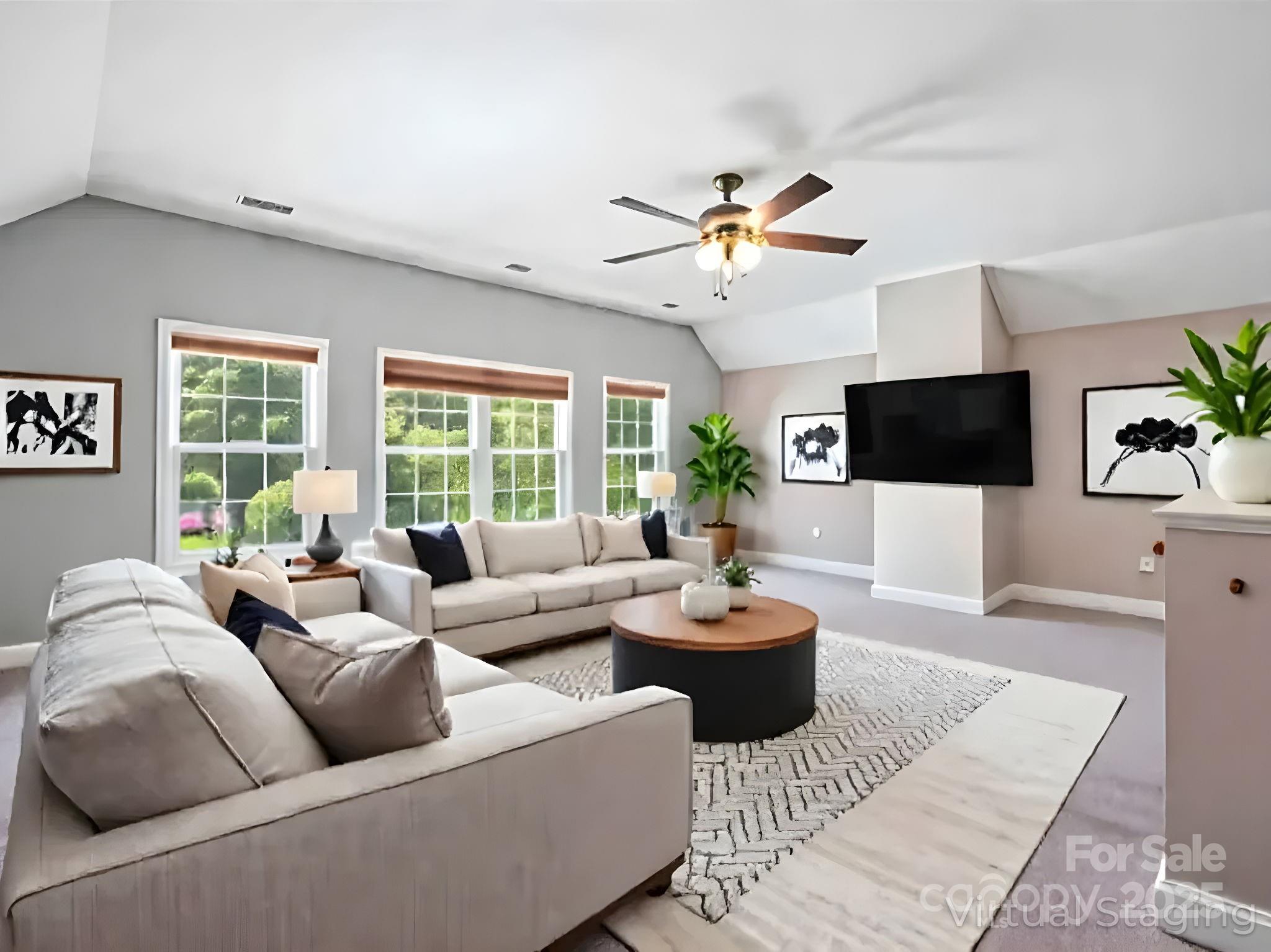 Lincolnton, North Carolina, 28092, United States, 4 Bedrooms Bedrooms, ,4 BathroomsBathrooms,Residential,For Sale,2009107