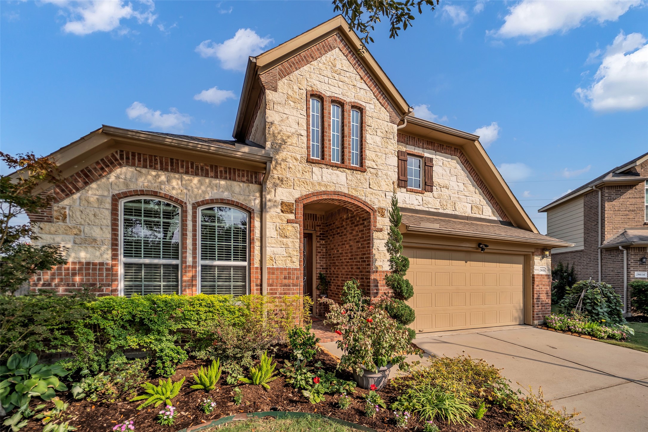 Katy, Texas, 77494, United States, 4 Bedrooms Bedrooms, ,2 BathroomsBathrooms,Residential,For Sale,1947039