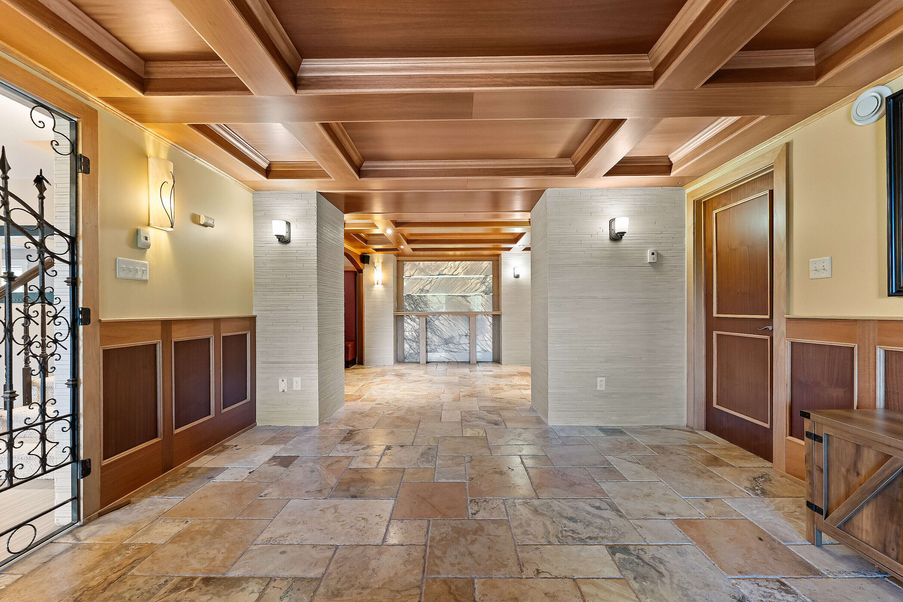  Resort-Style Family Home - 物件實景