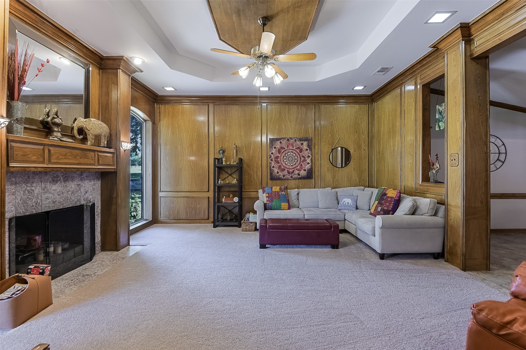 Ovilla, Texas, 75154, United States, 3 Bedrooms Bedrooms, ,4 BathroomsBathrooms,Residential,For Sale,1866219