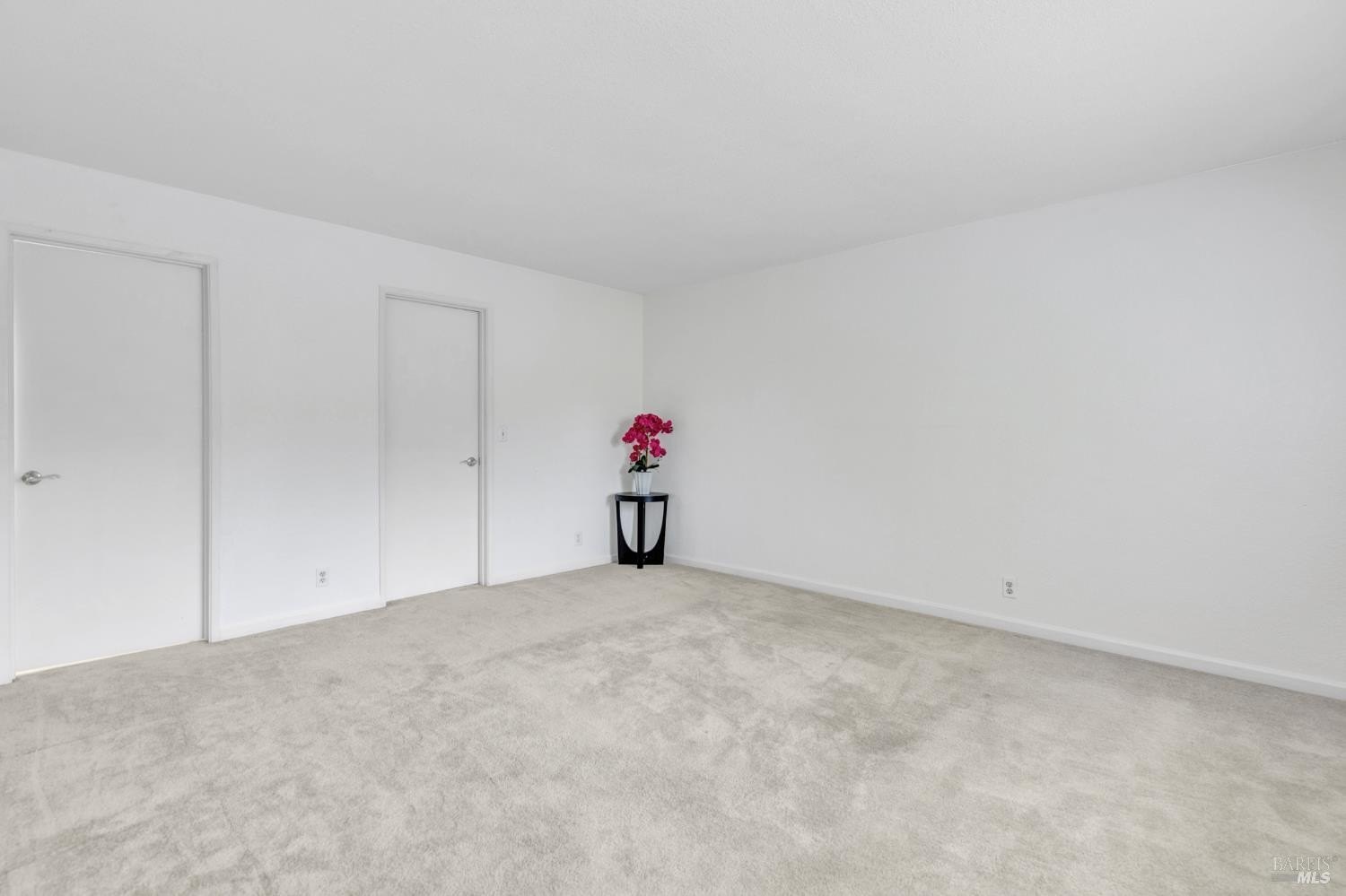 Benicia, California, 94510, United States, 2 Bedrooms Bedrooms, ,3 BathroomsBathrooms,Residential,For Sale,1951025