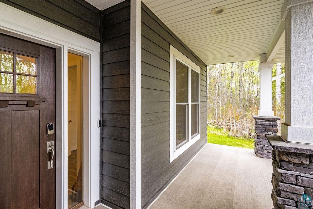 Duluth, Minnesota, 55804, United States, 4 Bedrooms Bedrooms, ,2 BathroomsBathrooms,Residential,For Sale,2048630