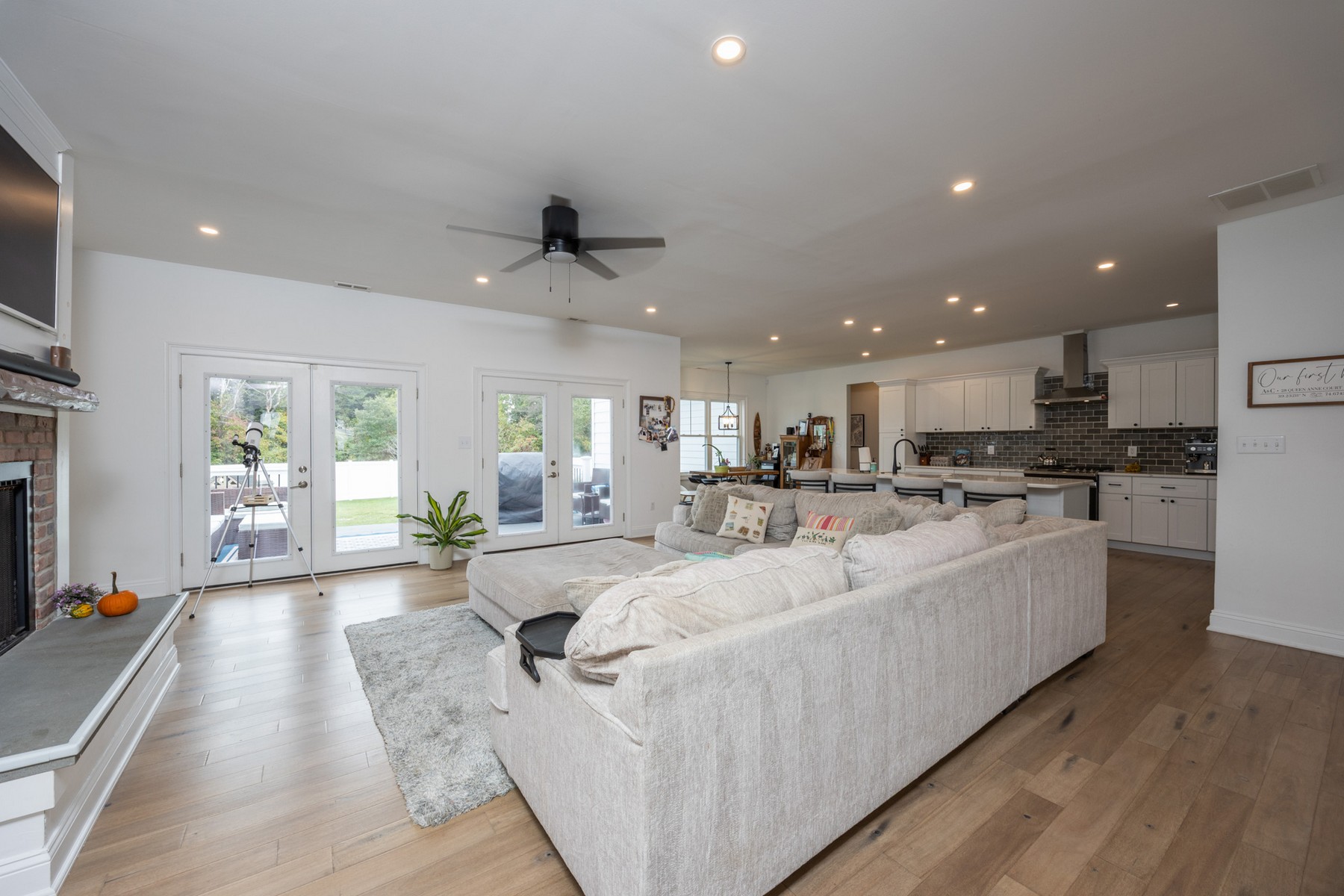  28 Queen Anne Court - 物件實景