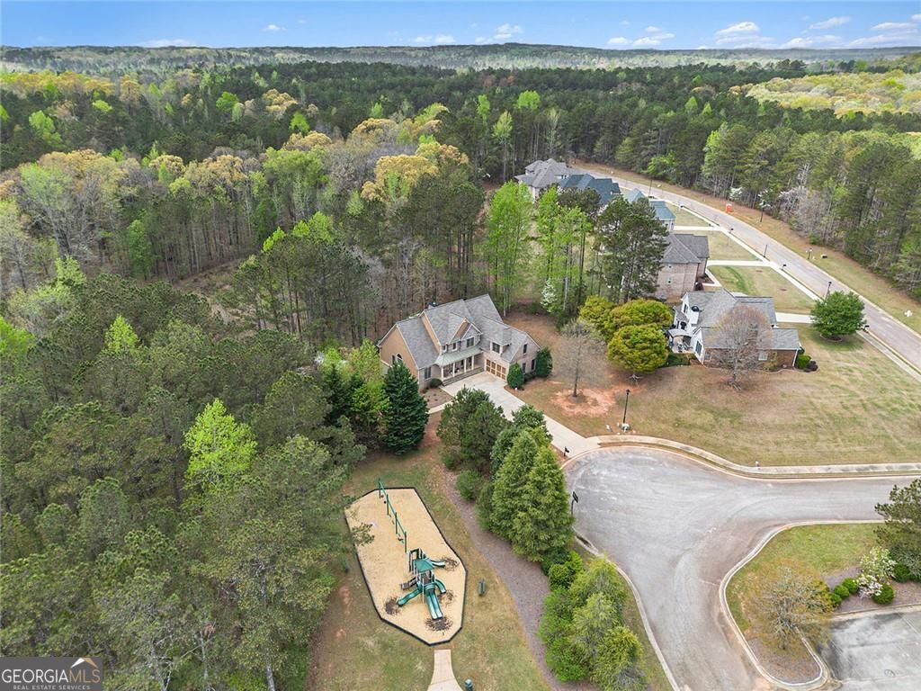Douglasville, Georgia, 30135, United States, 5 Bedrooms Bedrooms, ,4 BathroomsBathrooms,Residential,For Sale,1886853