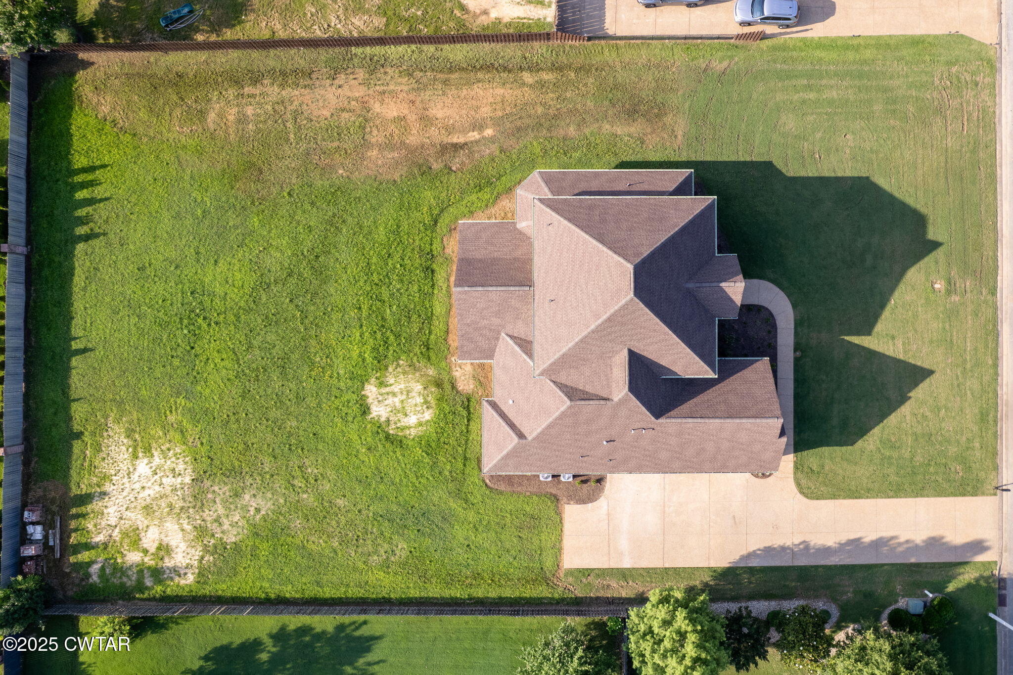 Jackson, Tennessee, 38305, United States, 5 Bedrooms Bedrooms, ,4 BathroomsBathrooms,Residential,For Sale,1868801
