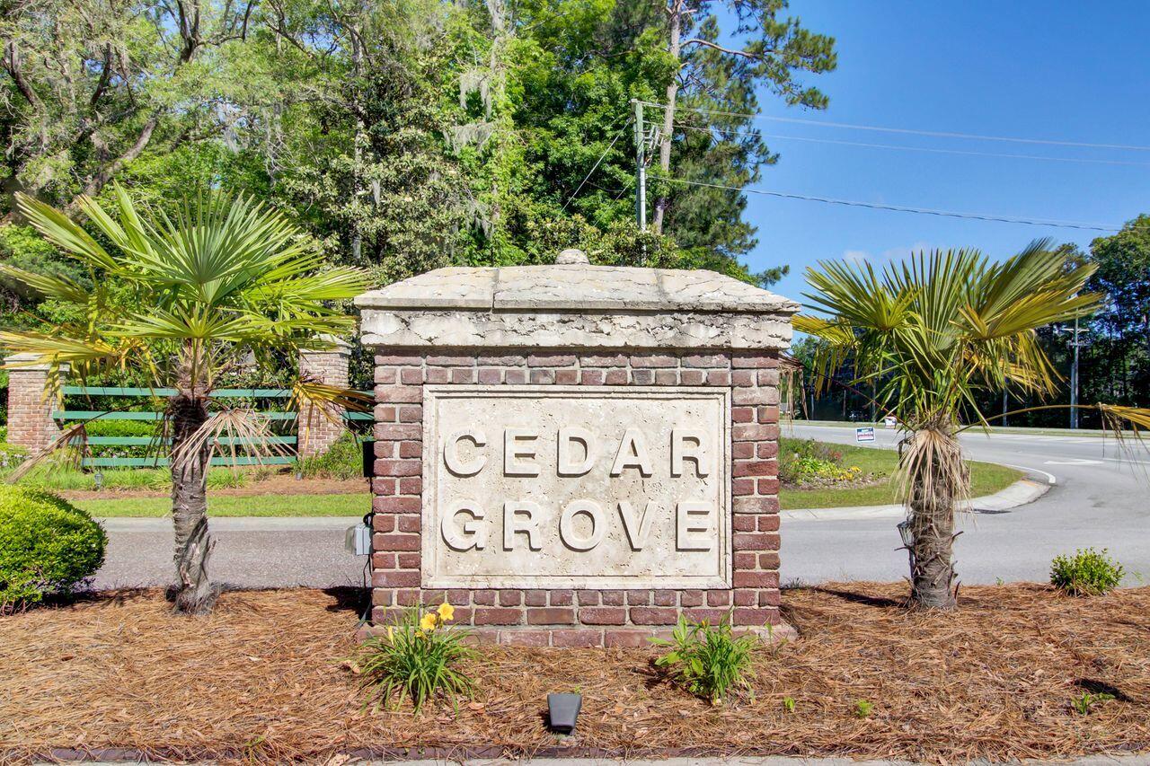 North Charleston, South Carolina, 29420, United States, 5 Bedrooms Bedrooms, ,4 BathroomsBathrooms,Residential,For Sale,1942207
