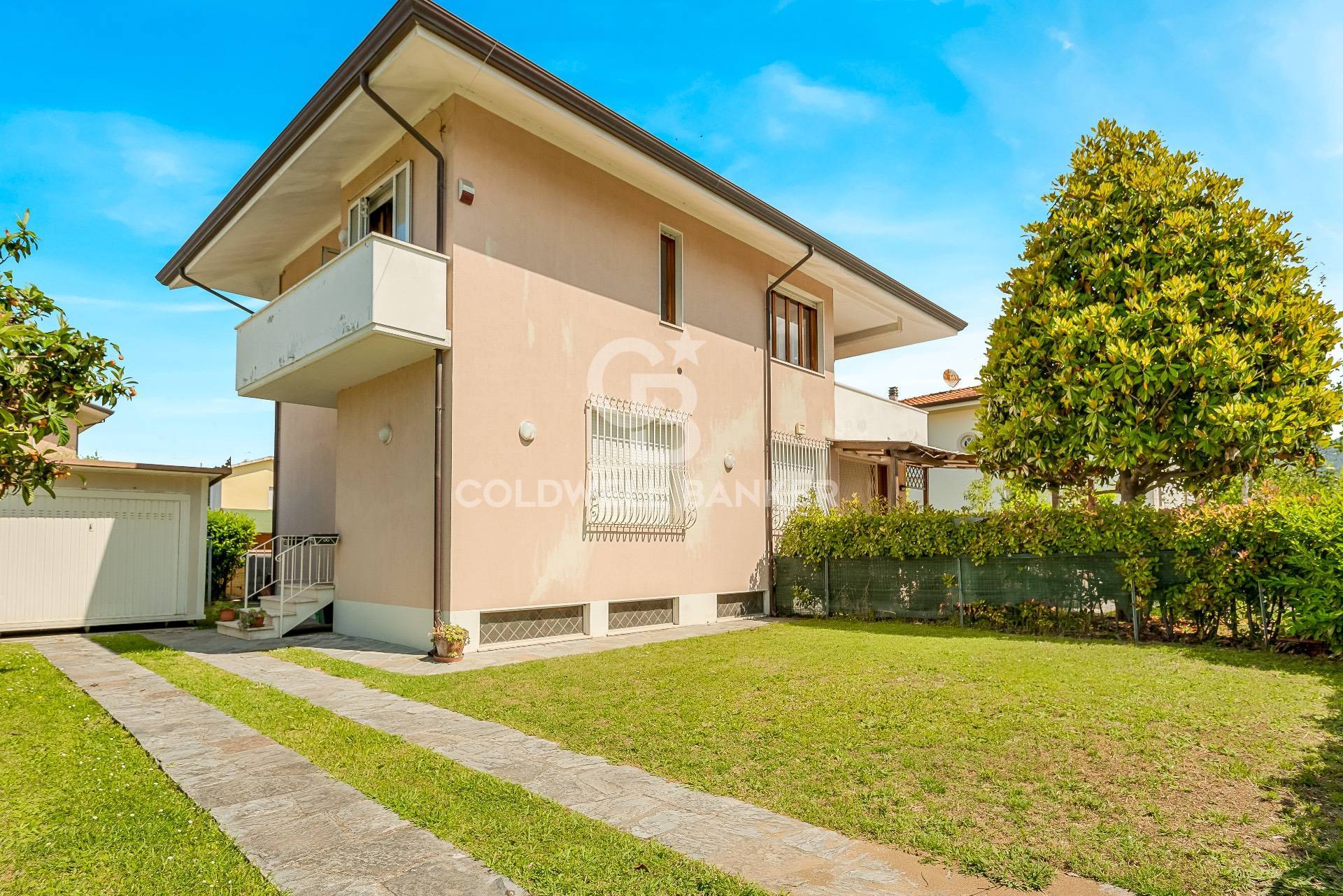 Via Asmara, Pietrasanta, Lucca, 55045, IT, 3 Bedrooms Bedrooms, ,1 BathroomBathrooms,Residential,For Sale,Via Asmara,1537381