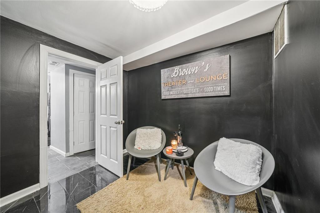 Stockbridge, Georgia, 30281, United States, 5 Bedrooms Bedrooms, ,4 BathroomsBathrooms,Residential,For Sale,1975604