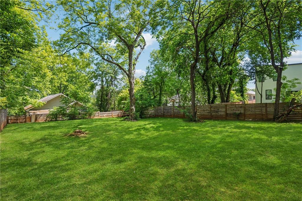 Atlanta, Georgia, 30310, United States, 3 Bedrooms Bedrooms, ,2 BathroomsBathrooms,Residential,For Sale,1991522