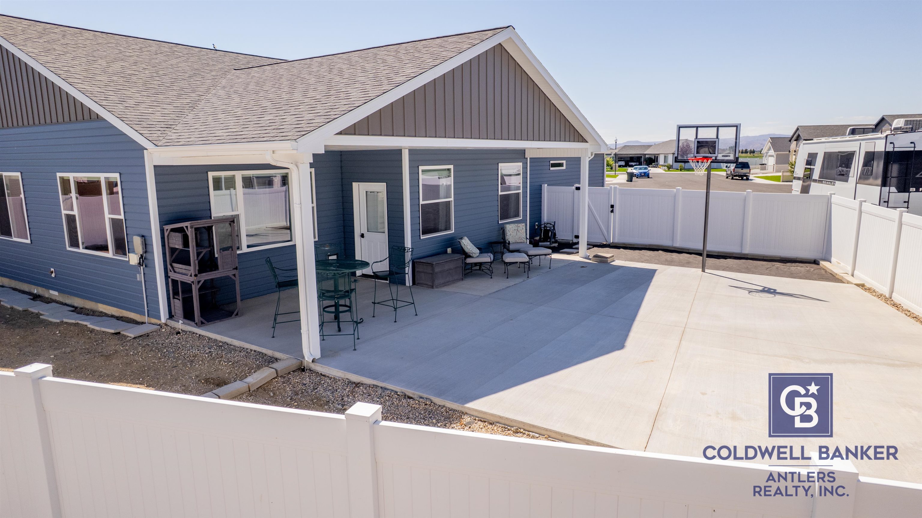 Powell, Wyoming, 82435, United States, 4 Bedrooms Bedrooms, ,2 BathroomsBathrooms,Residential,For Sale,1918600