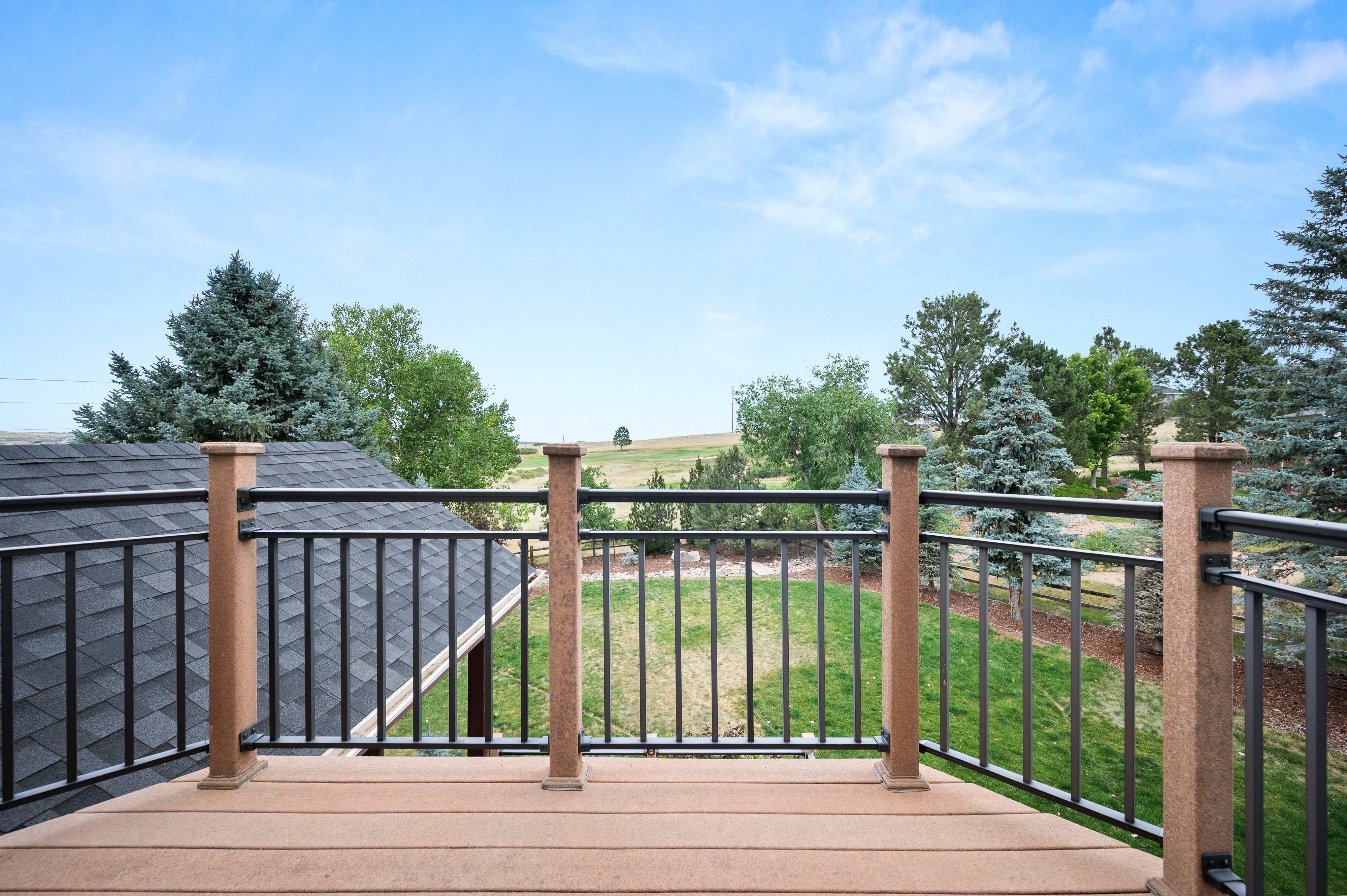  Stunning 5 bed, 5 bath home loaded with upgrades and improvements - 物件實景