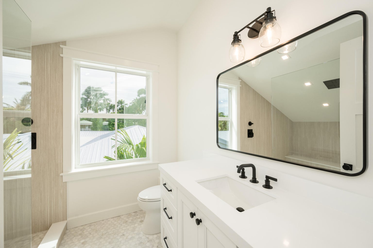 1233 Washington St, Key West, Florida, 33040, United States, 4 Bedrooms Bedrooms, ,5 BathroomsBathrooms,Residential,For Sale,1233 Washington St,1417070