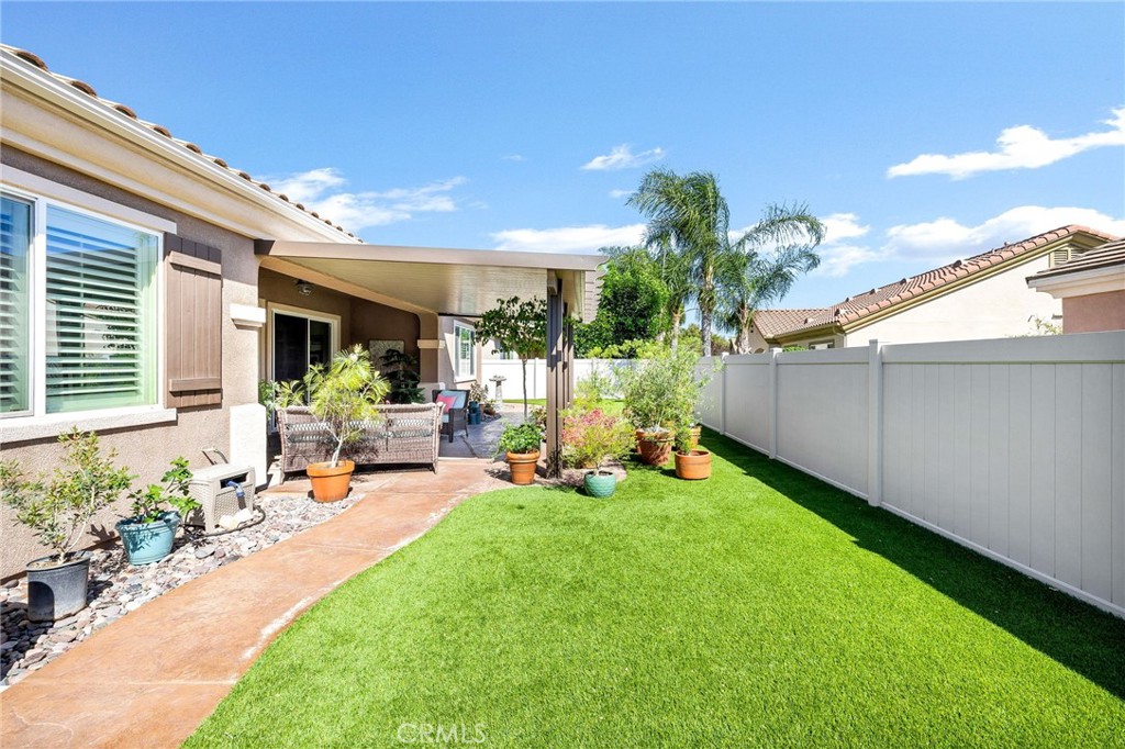 Hemet, California, 92545, United States, 2 Bedrooms Bedrooms, ,3 BathroomsBathrooms,Residential,For Sale,2034070