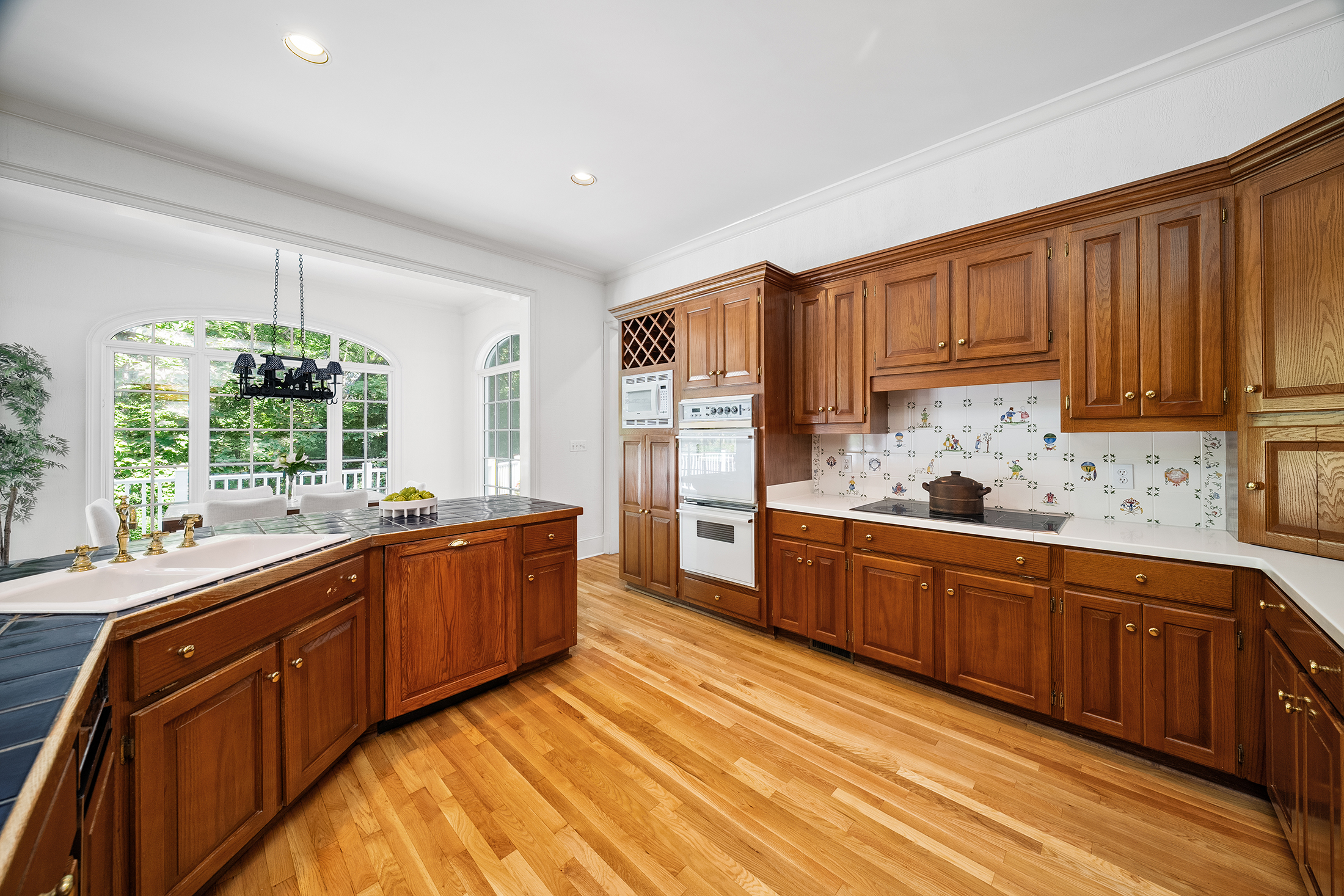  Irreplaceable Estate in One of Atlanta