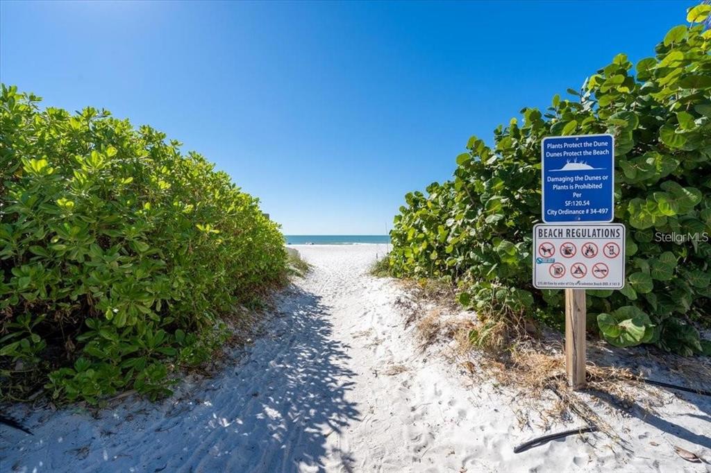 Sarasota, Florida, 34242, United States, 2 Bedrooms Bedrooms, ,2 BathroomsBathrooms,Residential,For Sale,1837643