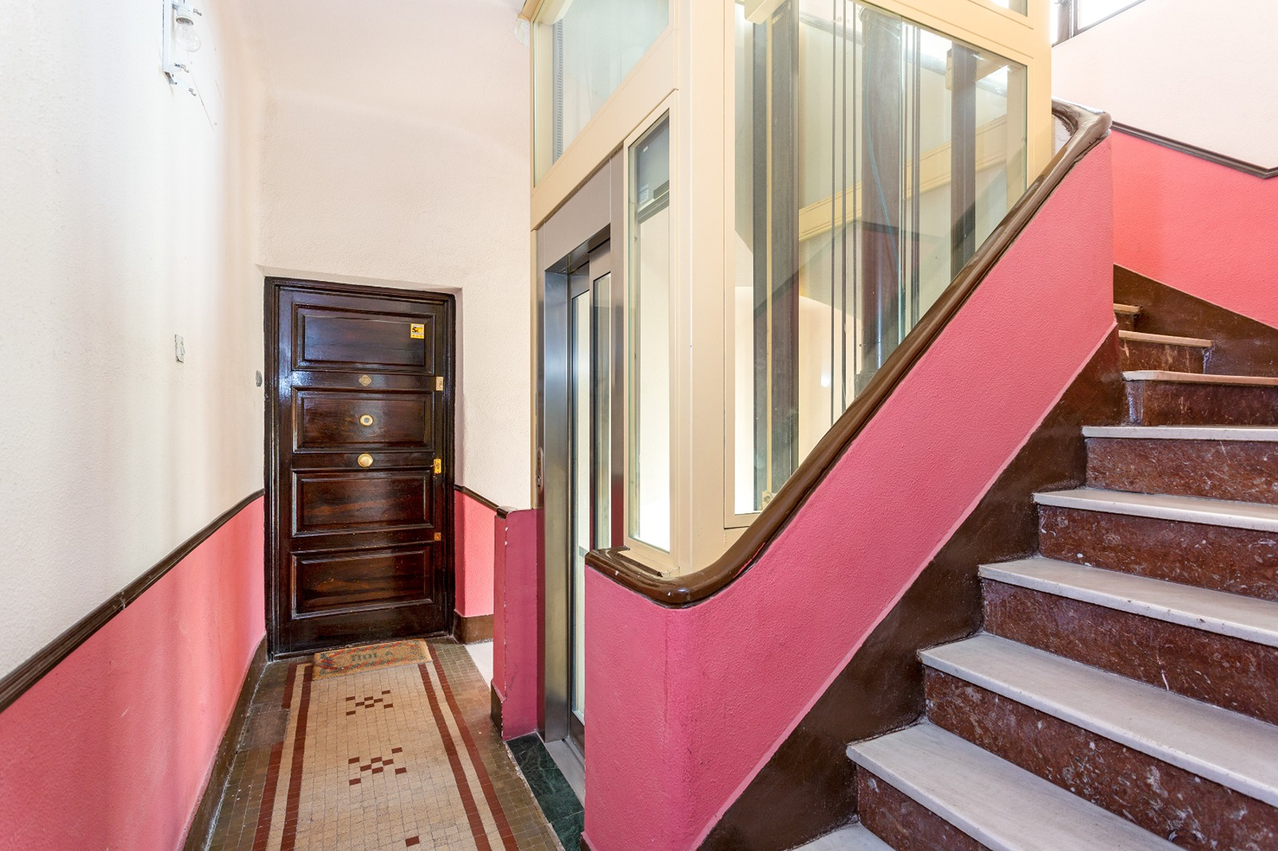 Historic Flat in Central Madrid for Investors - 物件實景