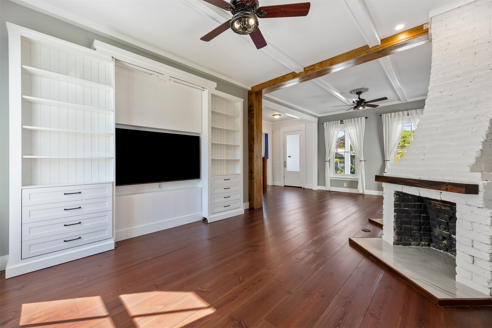 Fernandina Beach, Florida, 32034, United States, 3 Bedrooms Bedrooms, ,2 BathroomsBathrooms,Residential,For Sale,2031253