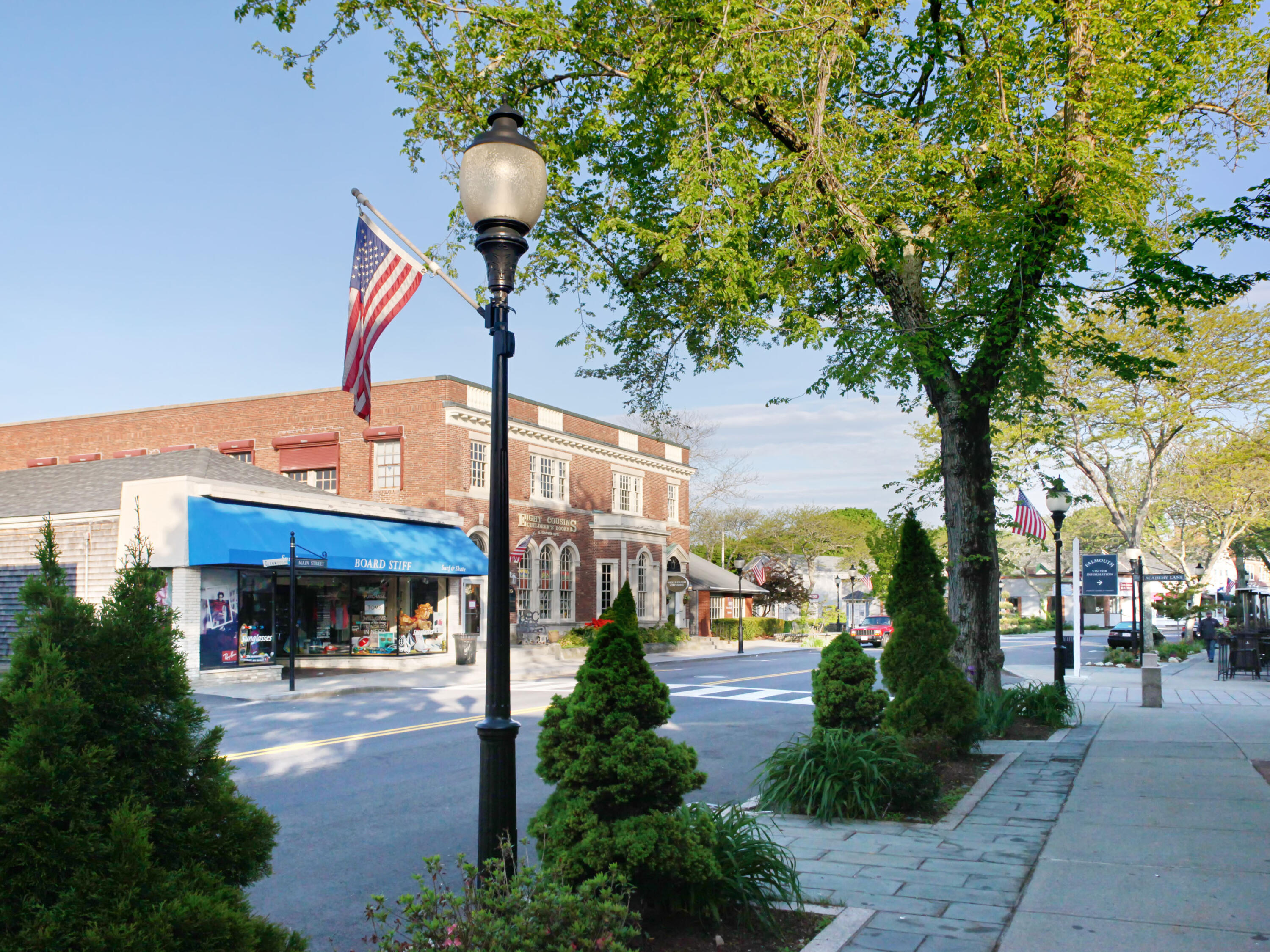 102 Nashawena Street - 物件實景