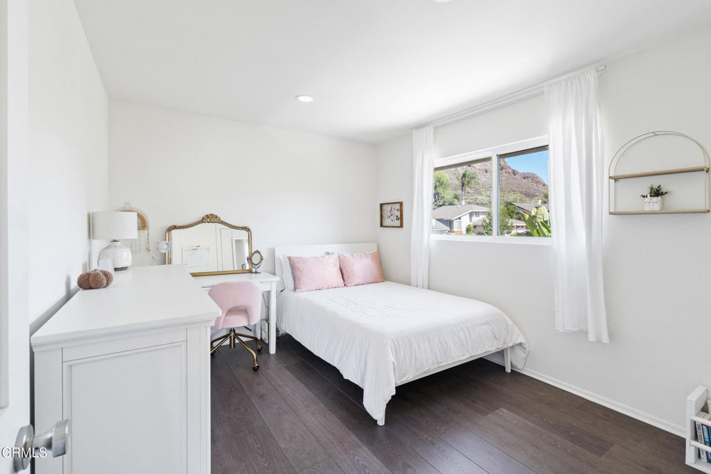 Thousand Oaks, California, 91360, United States, 4 Bedrooms Bedrooms, ,3 BathroomsBathrooms,Residential,For Sale,1974854