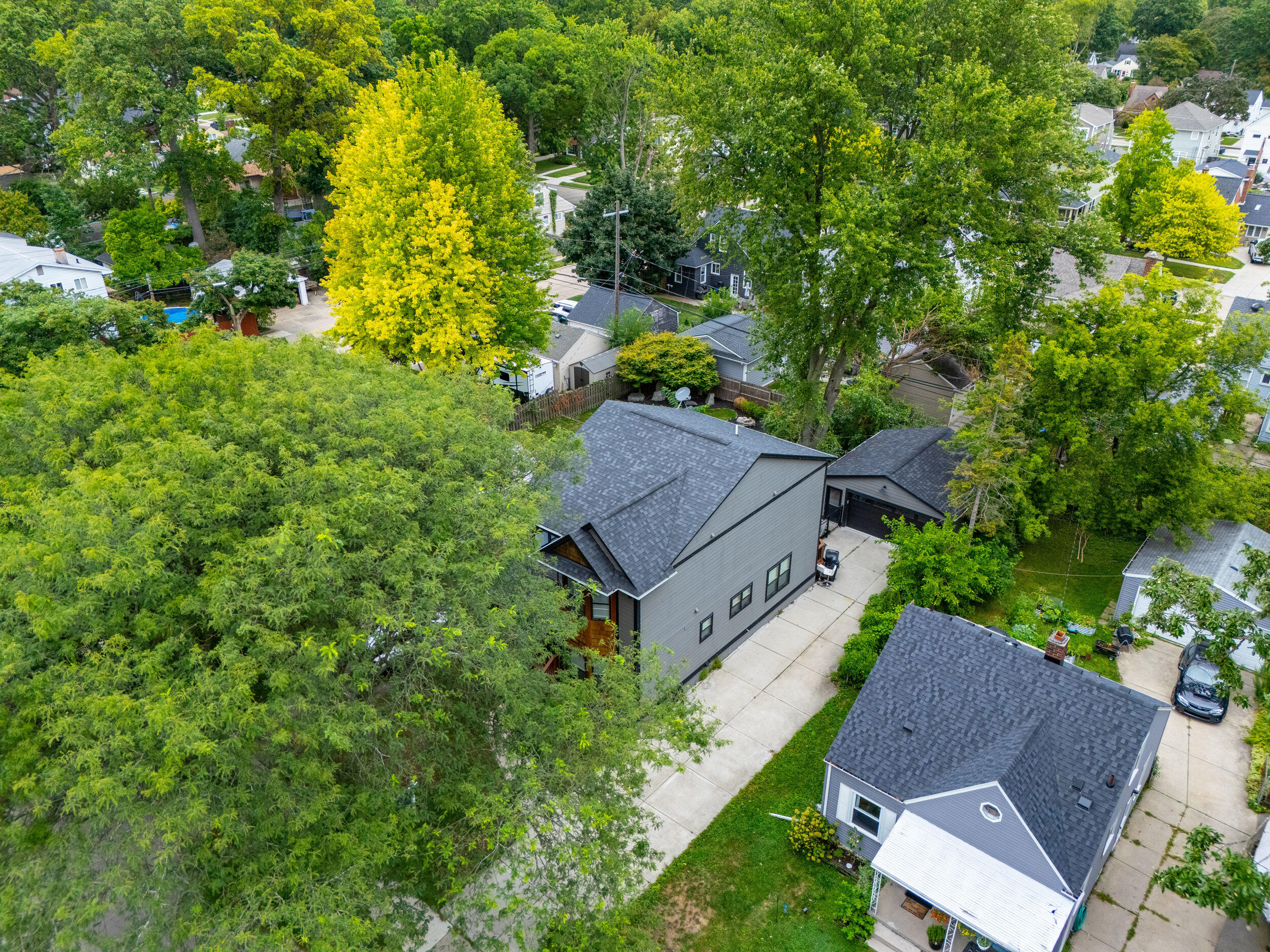 Royal Oak, Michigan, 48067, United States, 3 Bedrooms Bedrooms, ,3 BathroomsBathrooms,Residential,For Sale,1924655
