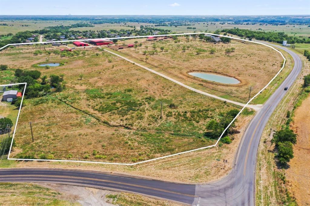 Sanger, Texas, 76266, United States, 9 Bedrooms Bedrooms, ,8 BathroomsBathrooms,Residential,For Sale,1998686