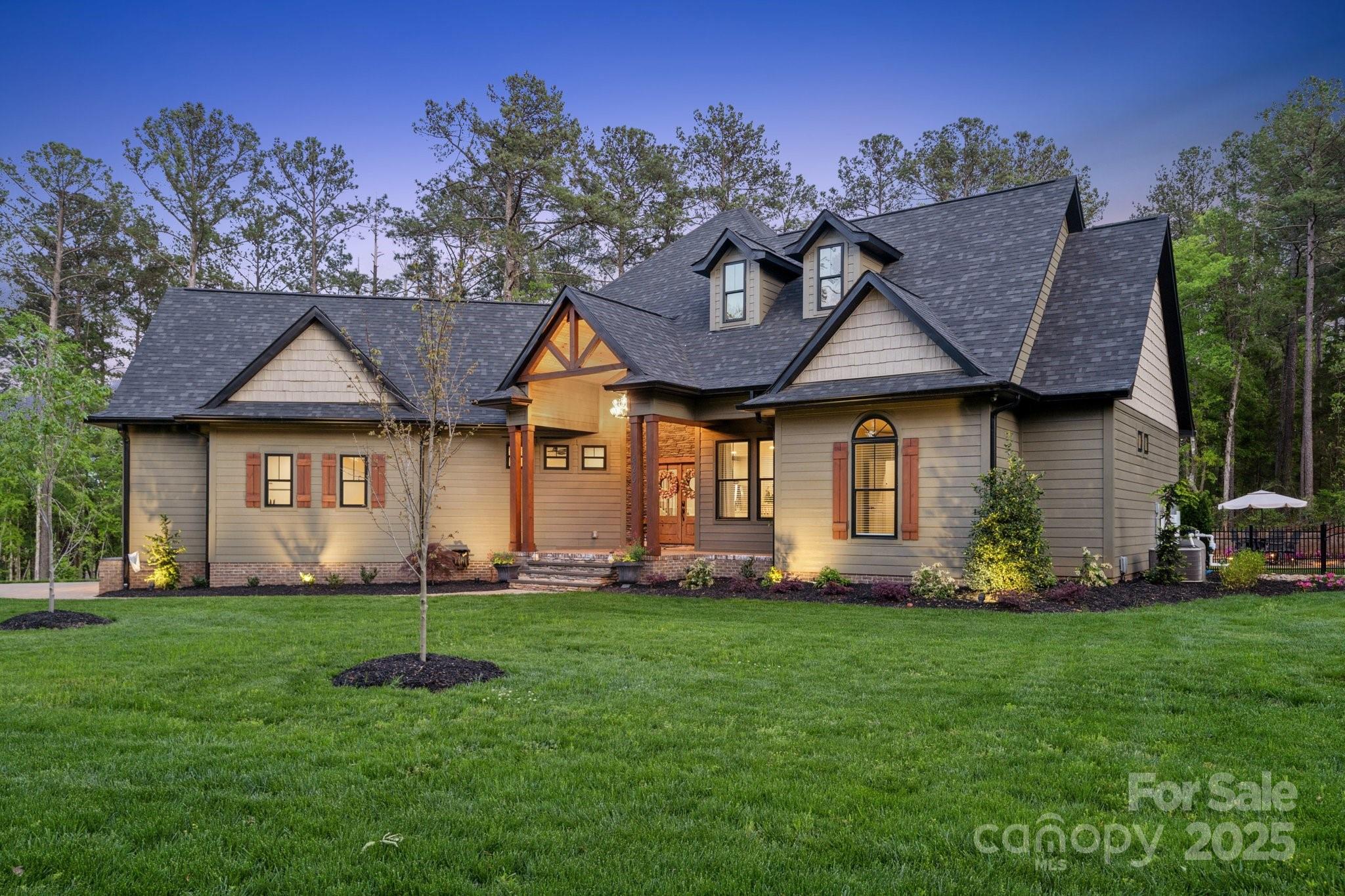 Lancaster, South Carolina, 29720, United States, 3 Bedrooms Bedrooms, ,3 BathroomsBathrooms,Residential,For Sale,1792809