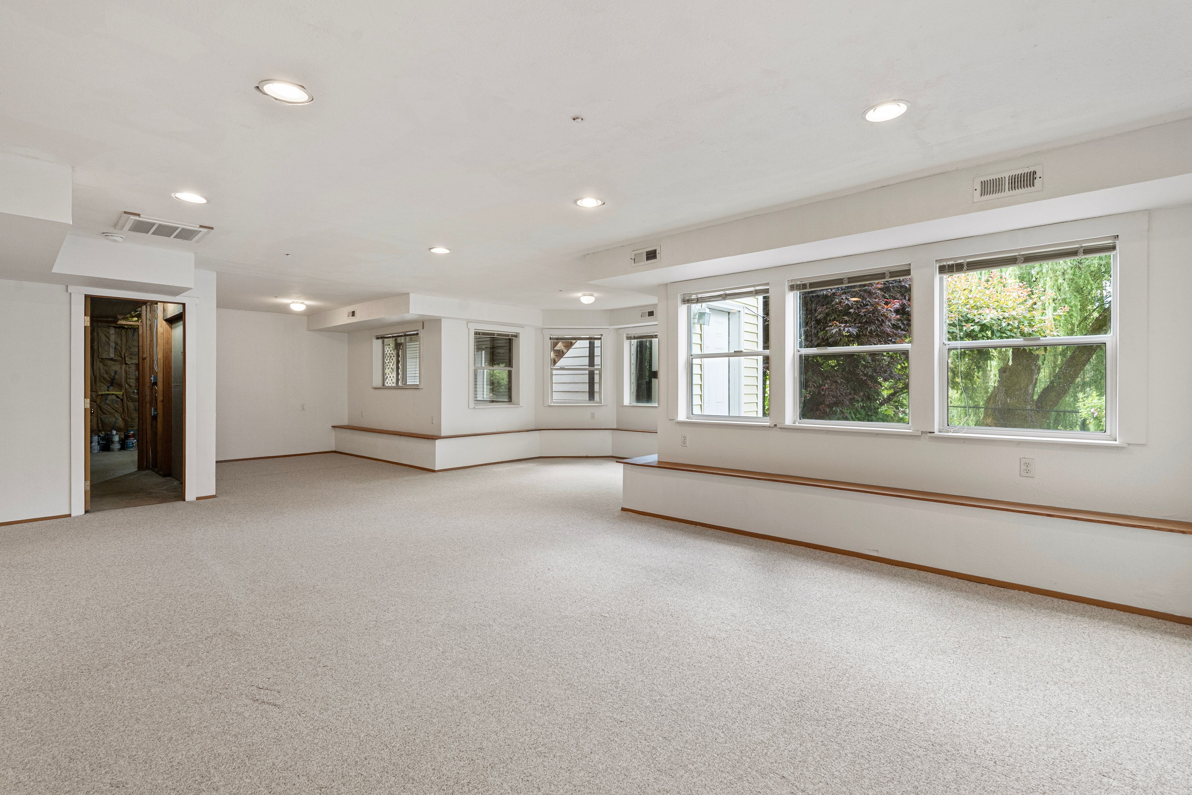  2614 Tacoma Rd E, Puyallup, WA 98371 - 物件實景