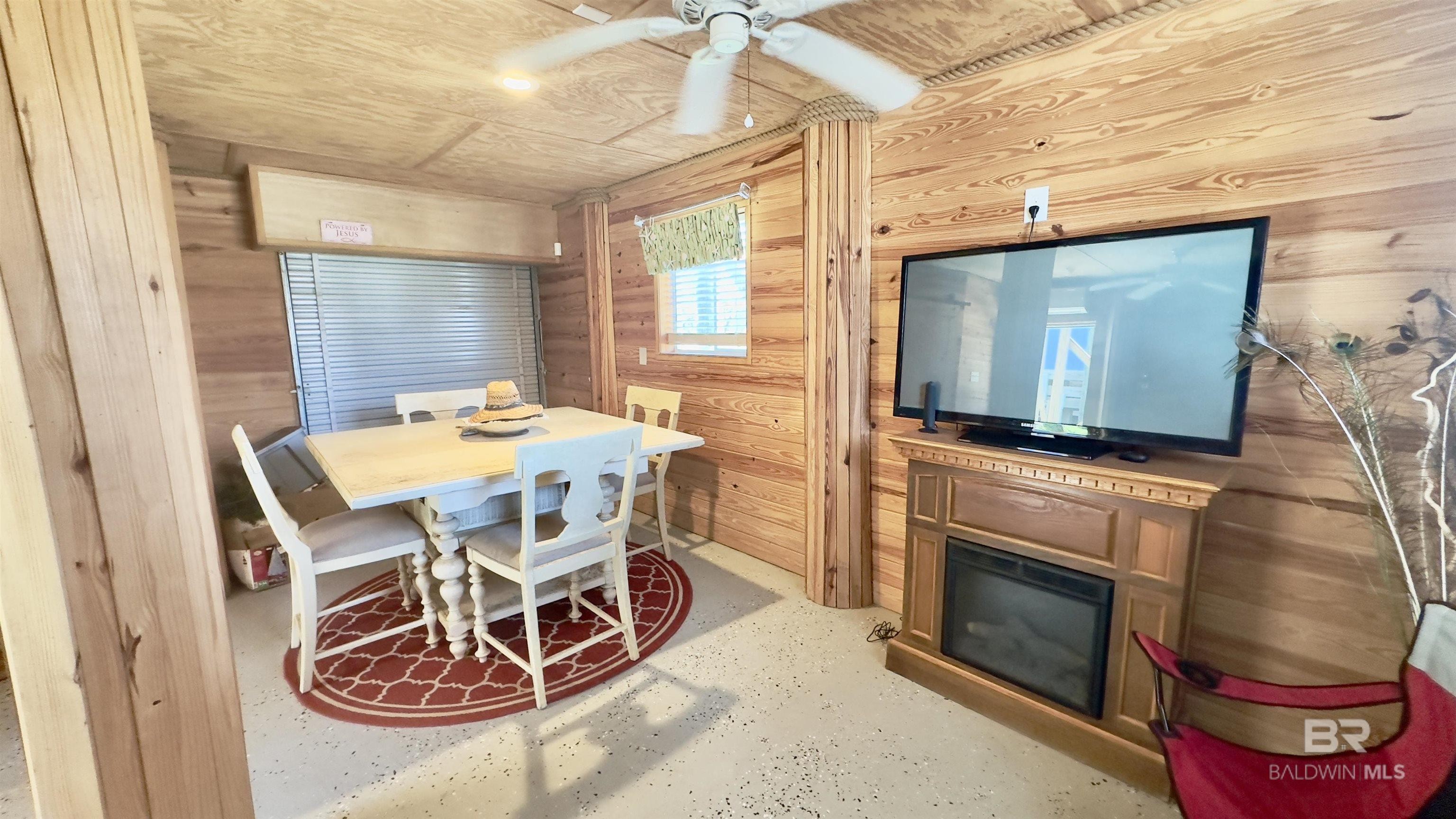 Dauphin Island, Alabama, 36528-4221, United States, 2 Bedrooms Bedrooms, ,2 BathroomsBathrooms,Residential,For Sale,1861943